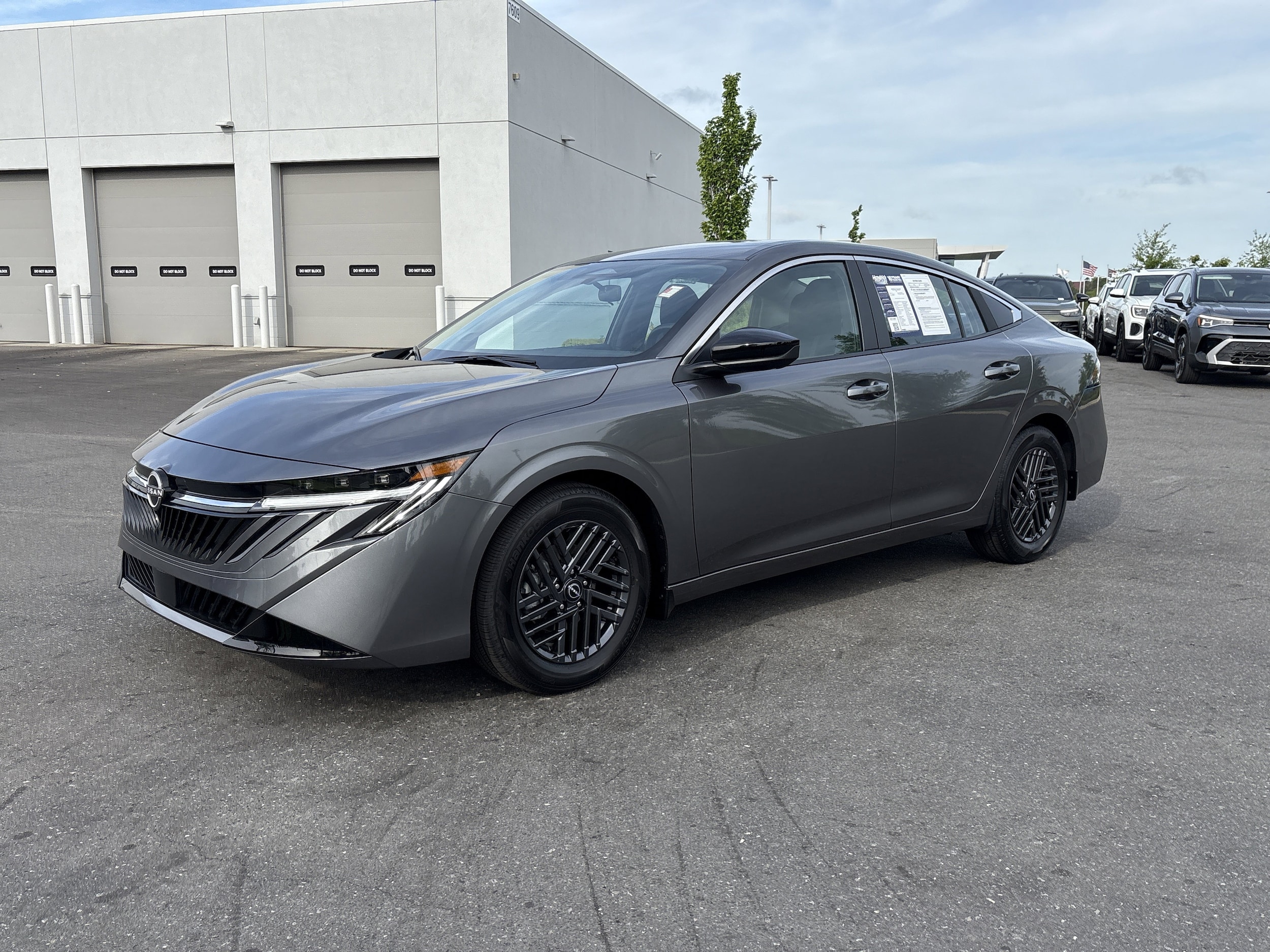 2026 Nissan Sentra SV photo 5