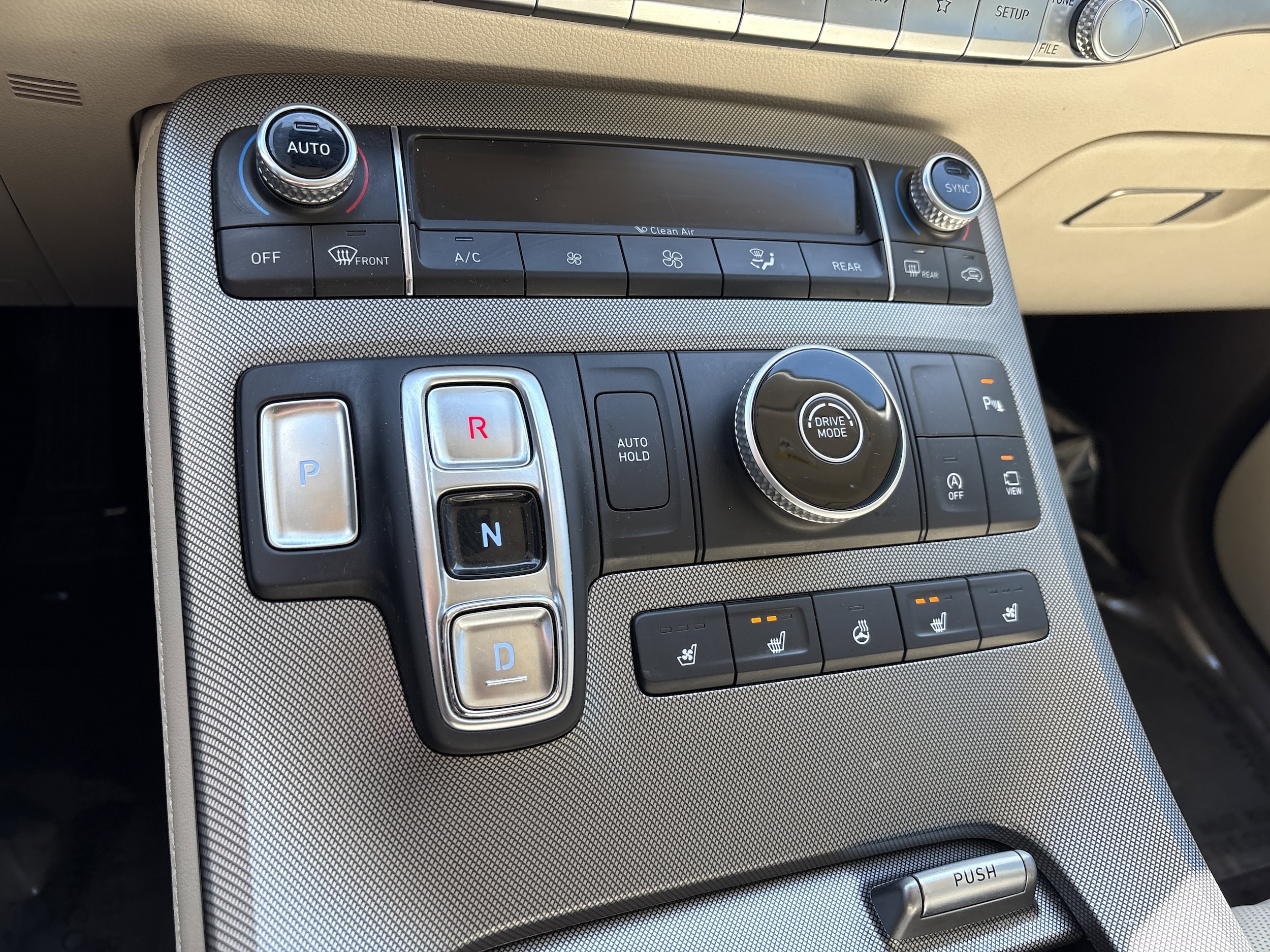 2020 Hyundai Palisade Limited photo 4