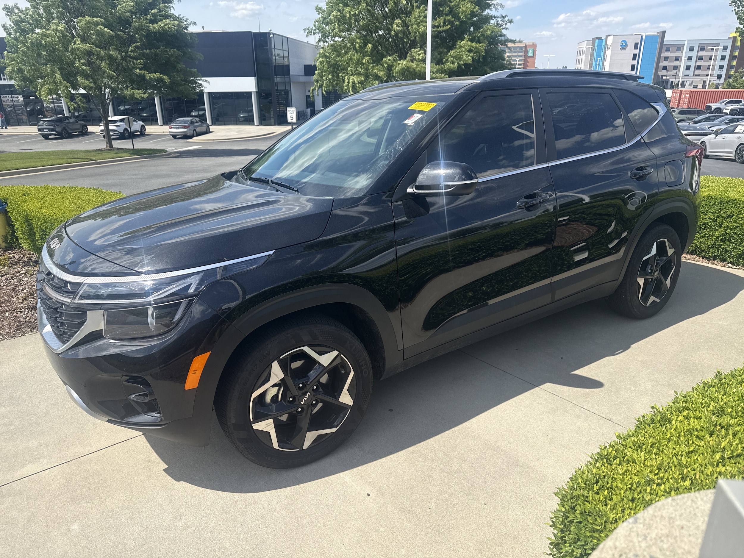 2026 Kia Seltos EX photo 5