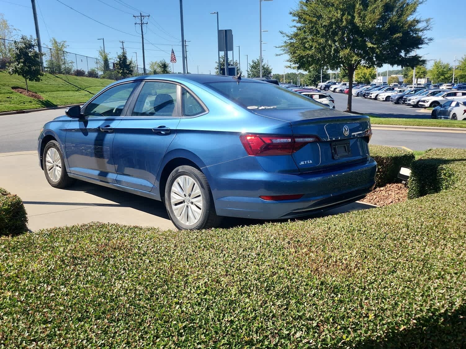 2020 Volkswagen Jetta S photo 2