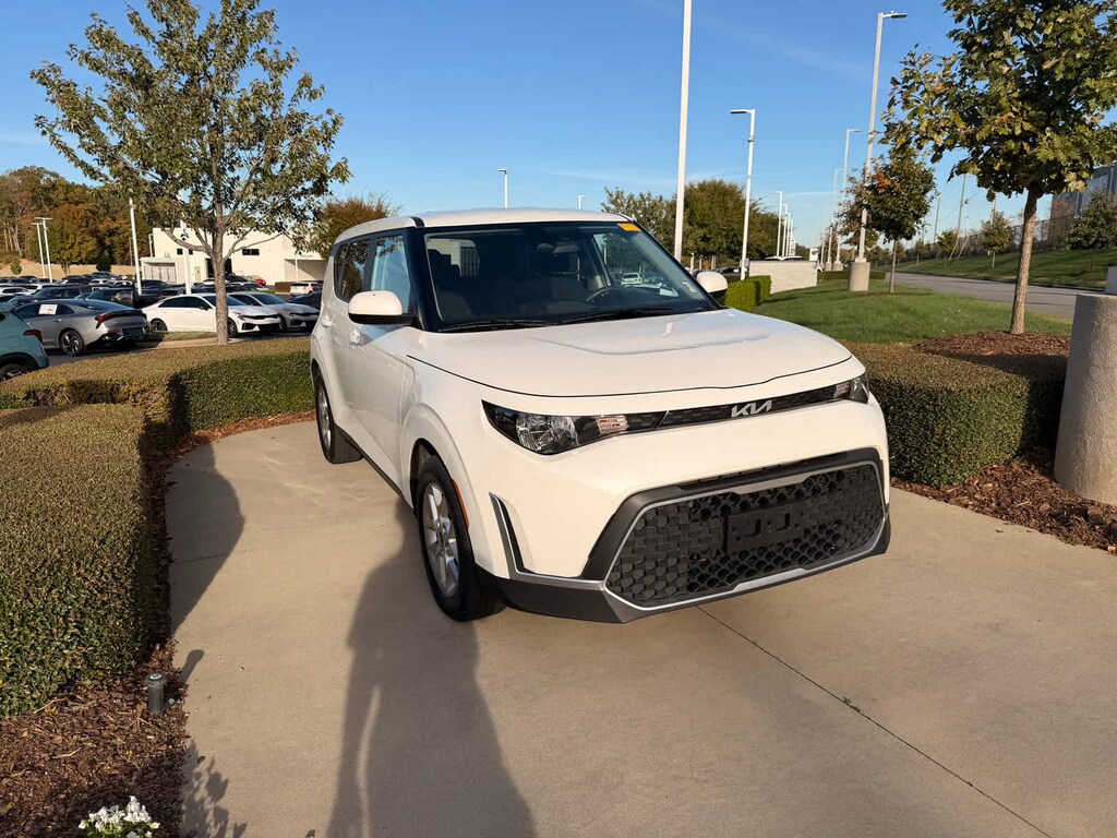Certified 2023 Kia Soul LX Hatchback