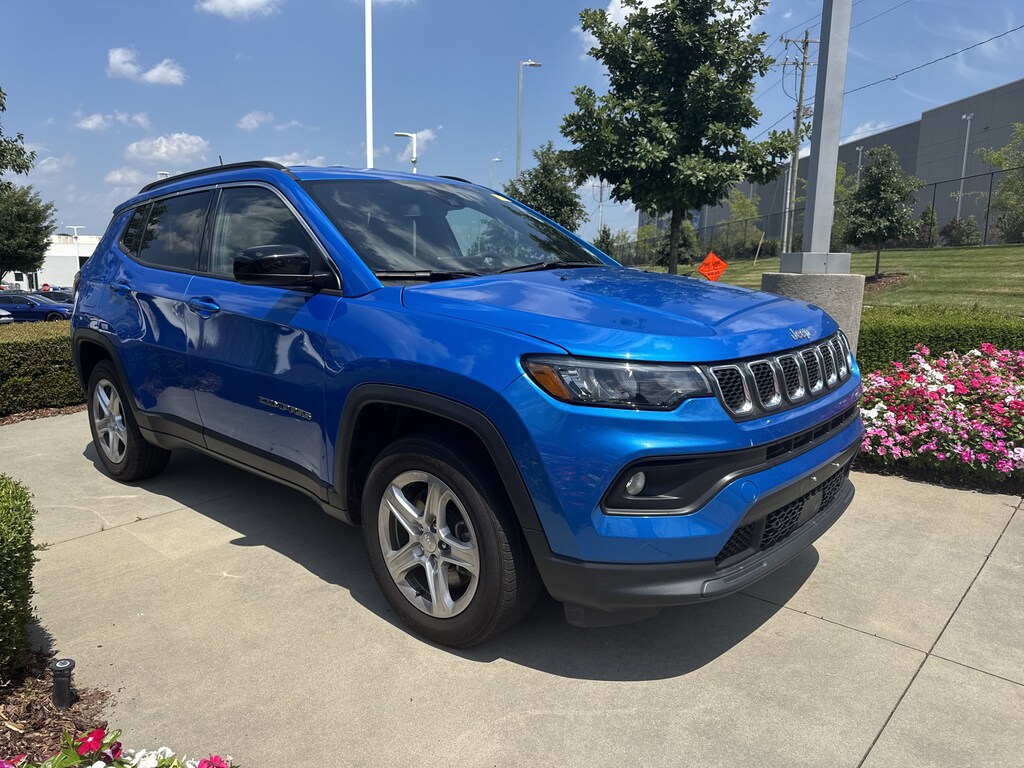 Used 2024 Jeep Compass Latitude SUV