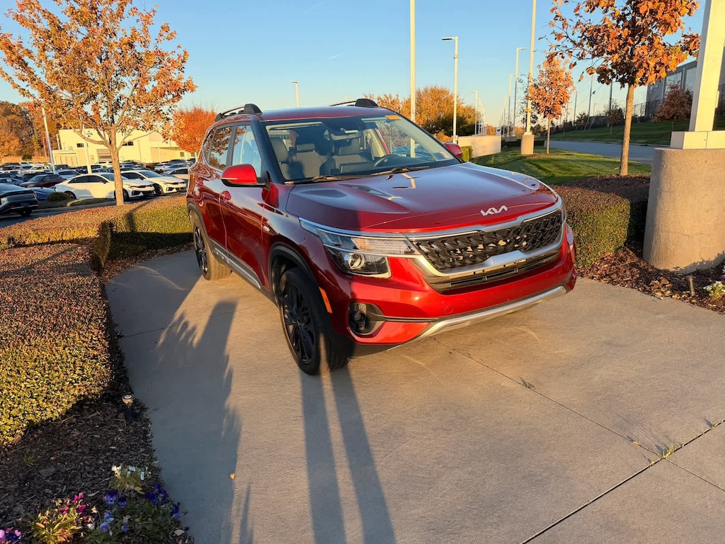Certified 2022 Kia Seltos Nightfall SUV