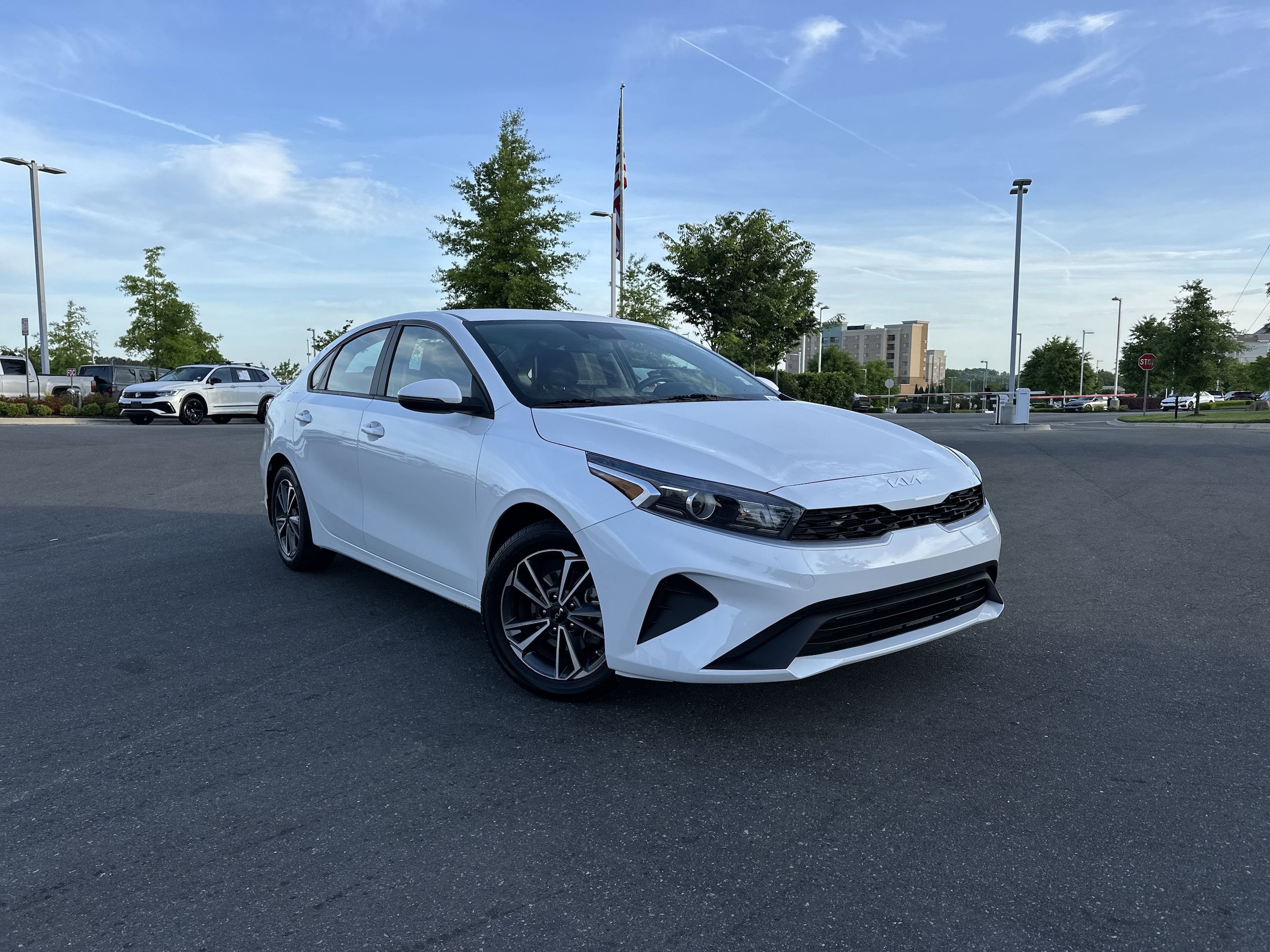 Certified 2022 Kia FORTE LXS with VIN 3KPF24AD1NE484496 for sale in Concord, NC