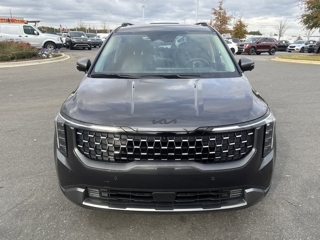 Certified 2026 Kia Carnival SX Prestige Minivan