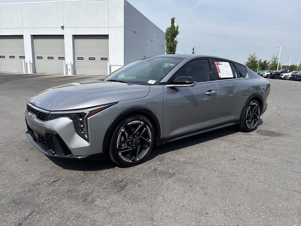 Used 2025 Kia K4 GT-Line Sedan