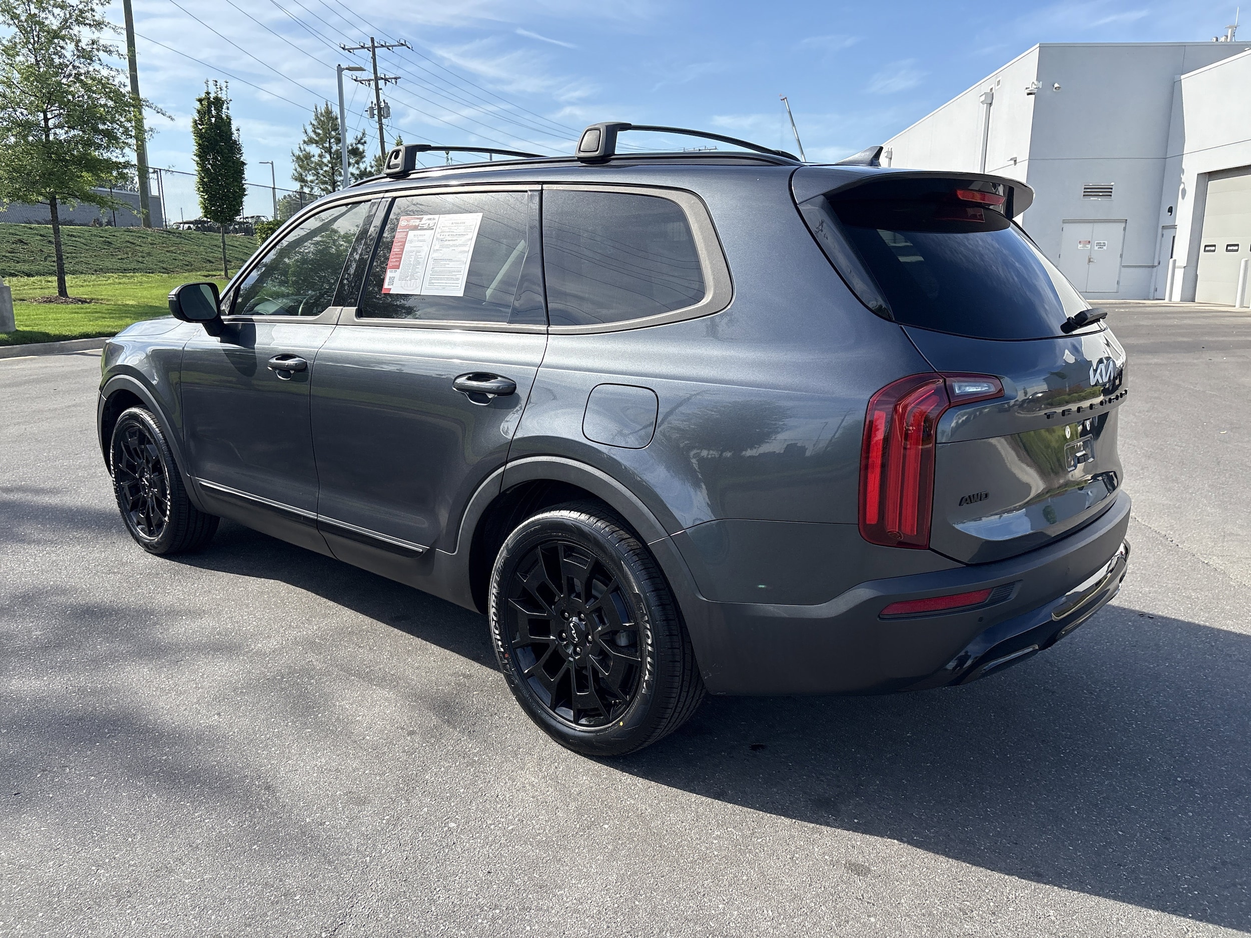 2022 Kia Telluride EX photo 3