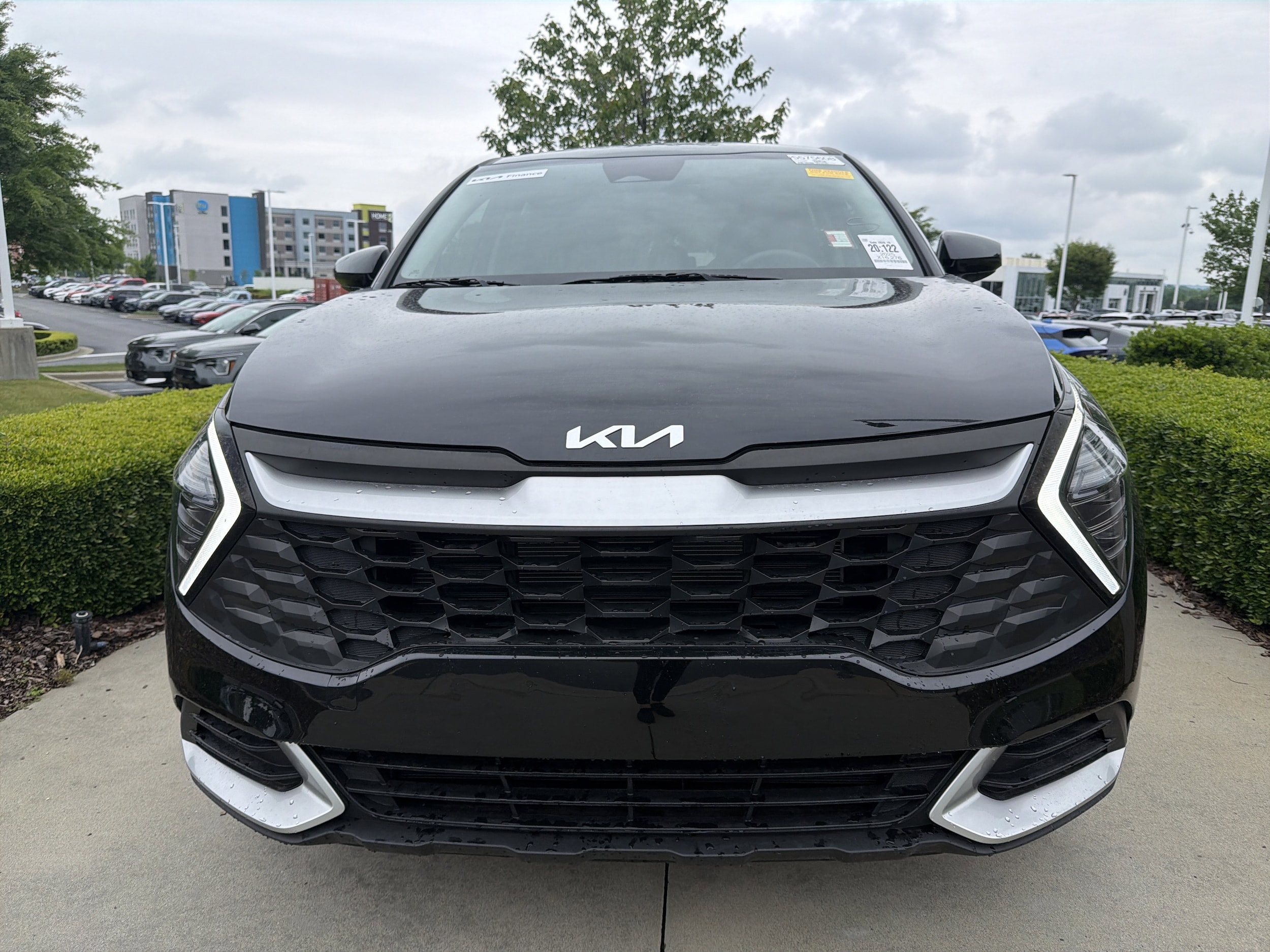 2025 Kia Sportage LX photo 3