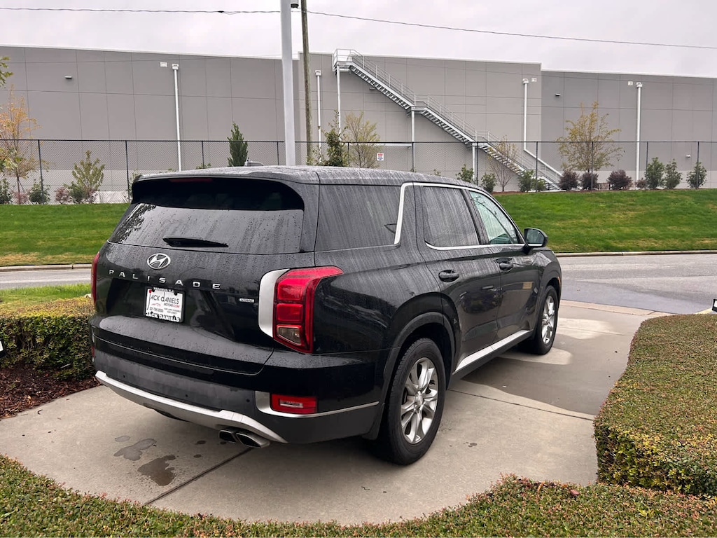 Used 2021 Hyundai Palisade SE SUV