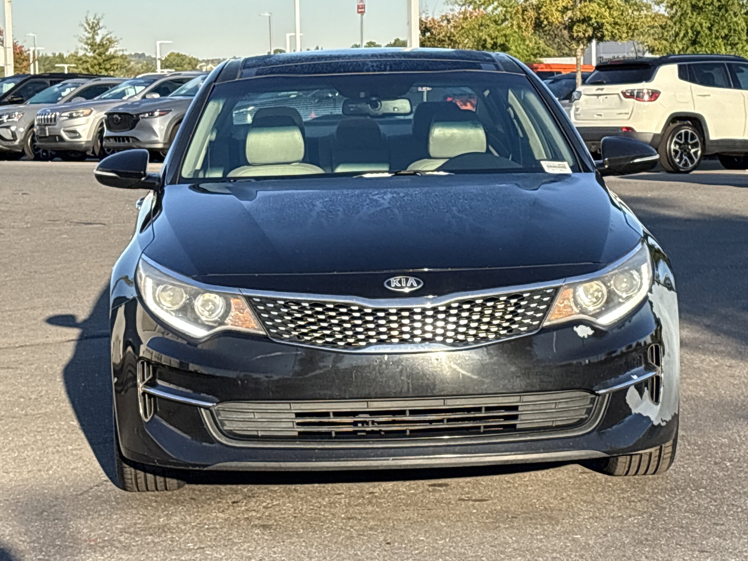 2016 Kia Optima EX photo 2