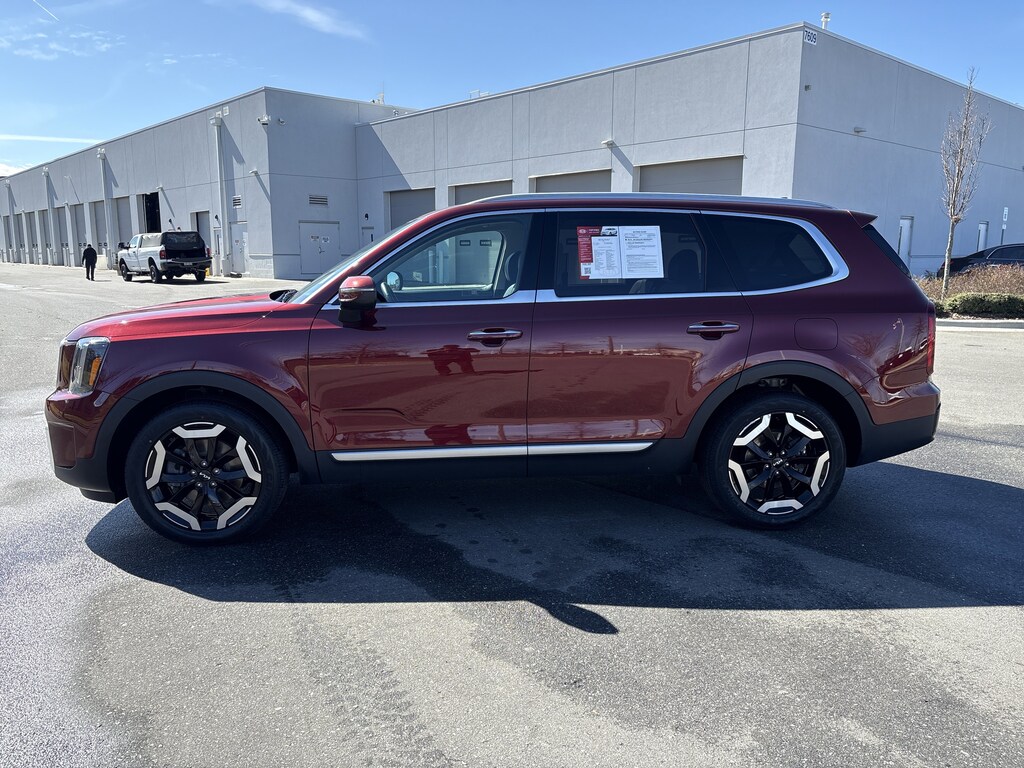 Certified 2023 Kia Telluride S SUV