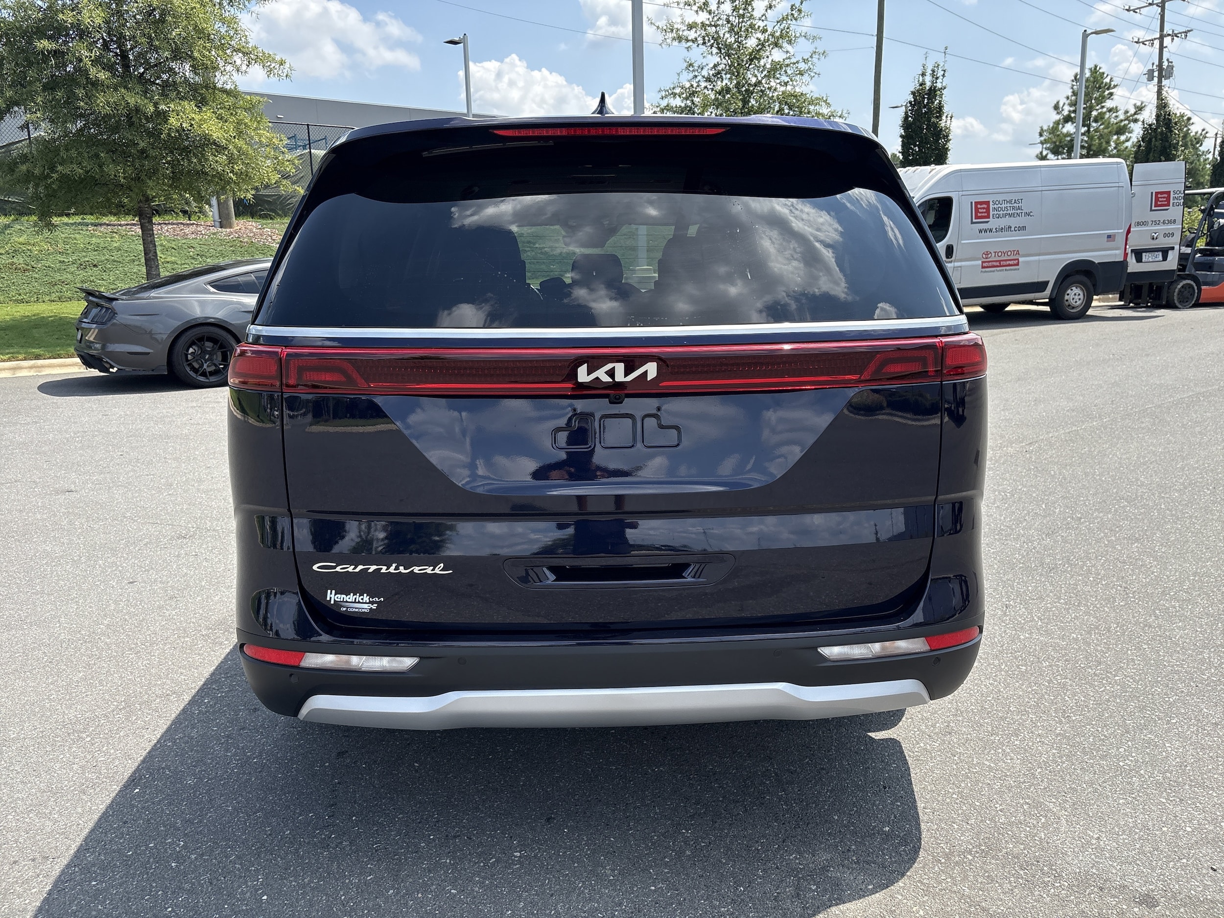 2022 Kia Carnival LXS
