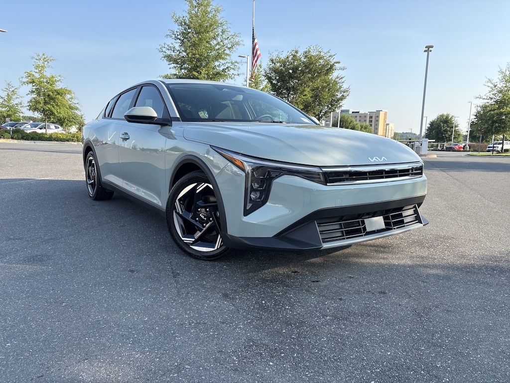 Used 2025 Kia K4 EX Sedan