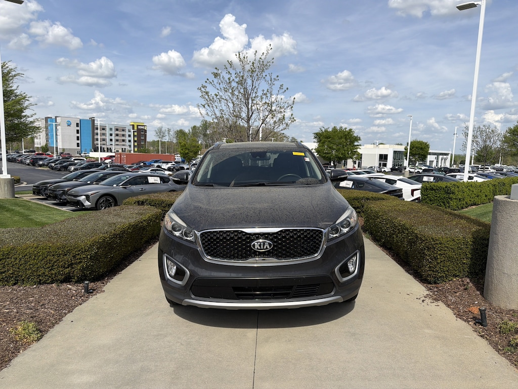 Used 2018 Kia Sorento EX V6 SUV