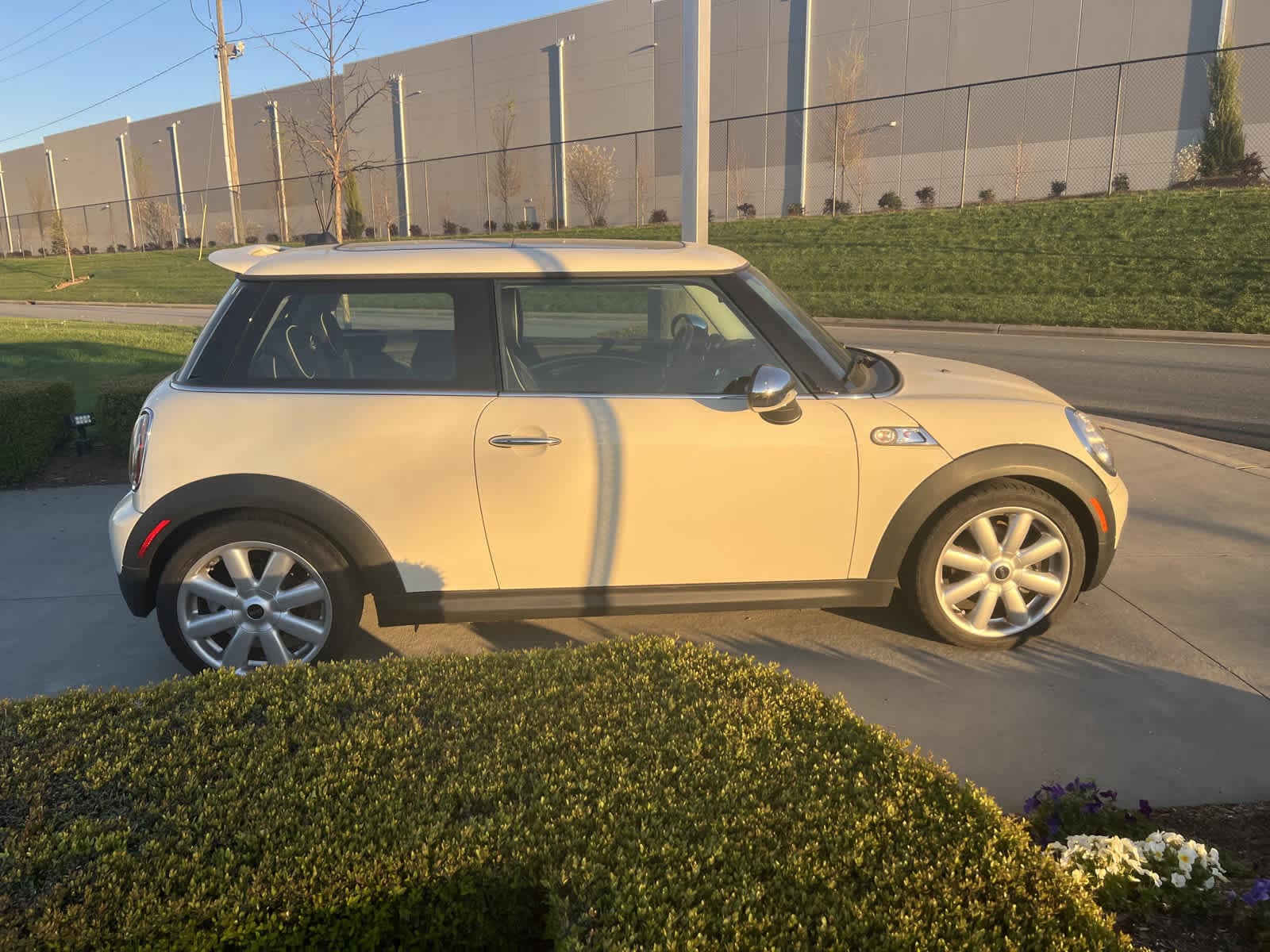 Used 2009 MINI Cooper S with VIN WMWMF73569TT97190 for sale in Concord, NC