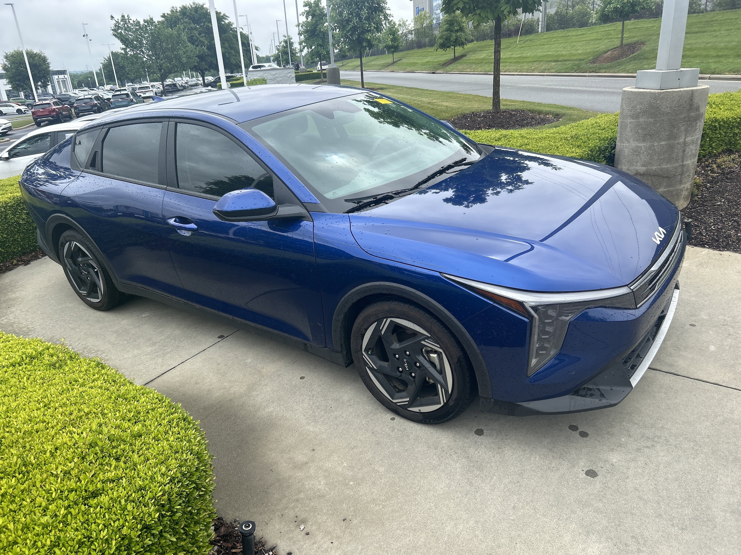 2025 Kia K4 EX photo 2