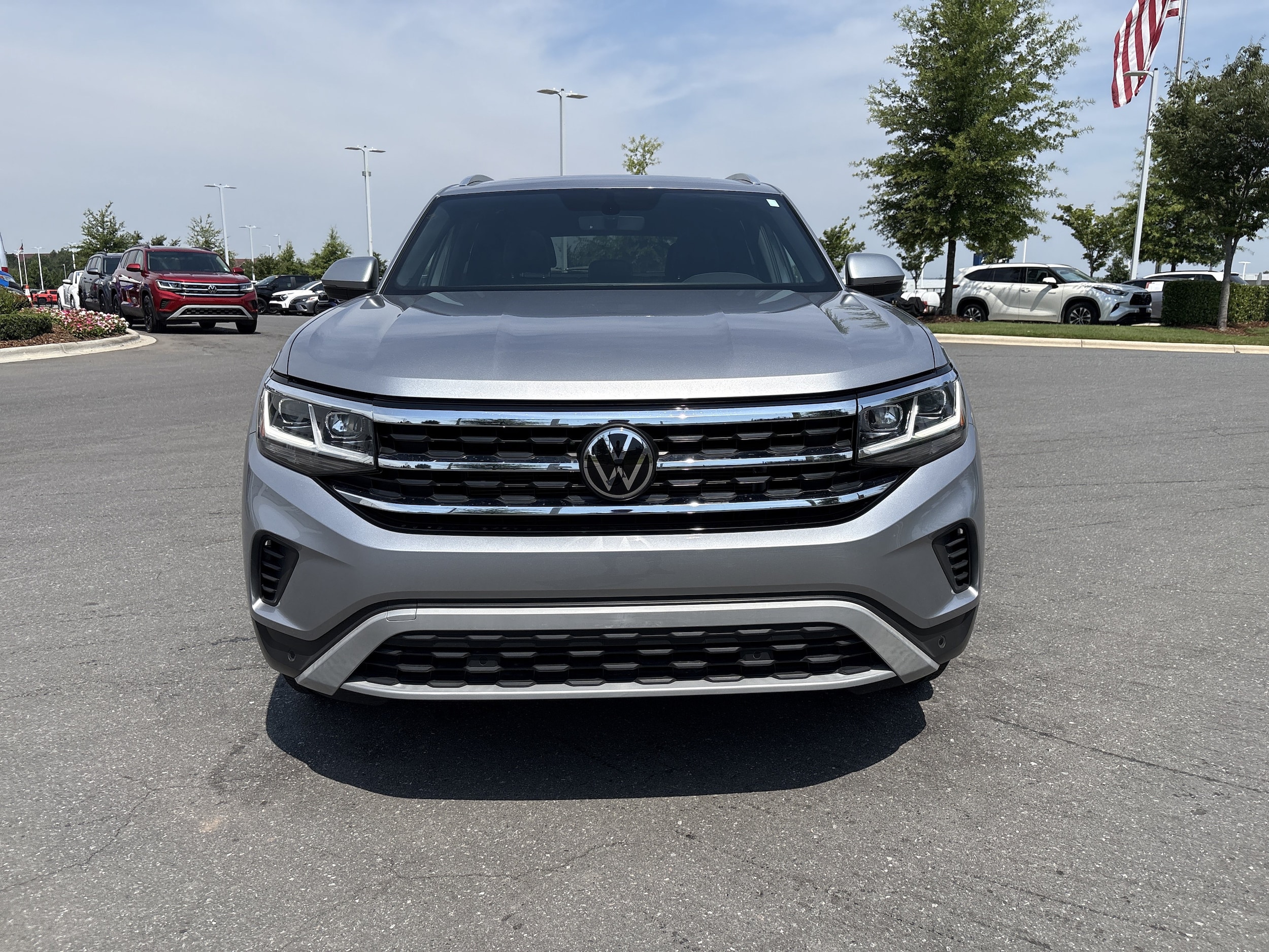2023 Volkswagen Atlas Cross Sport 3.6L V6 SE W/Technology