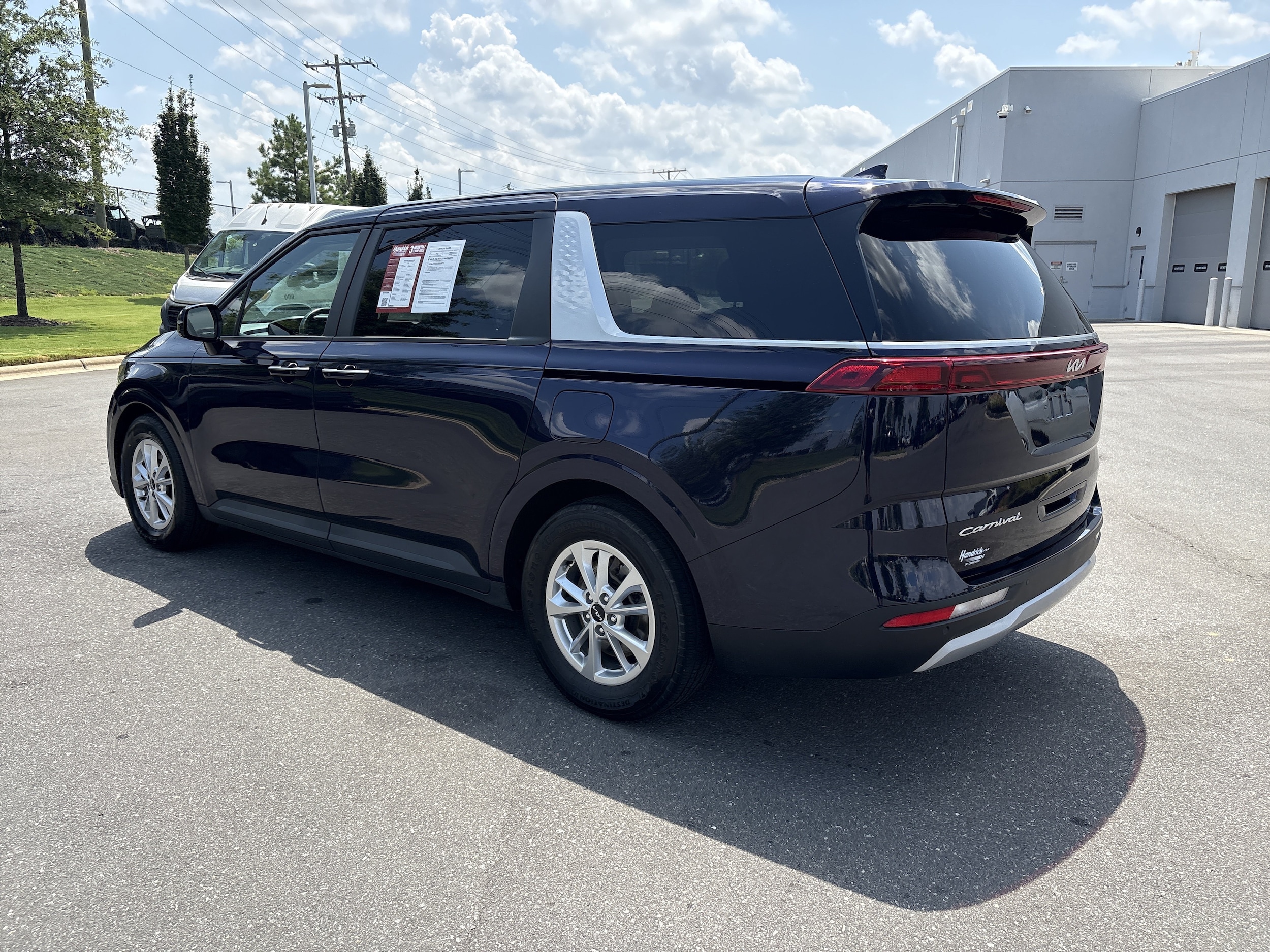 2022 Kia Carnival LXS