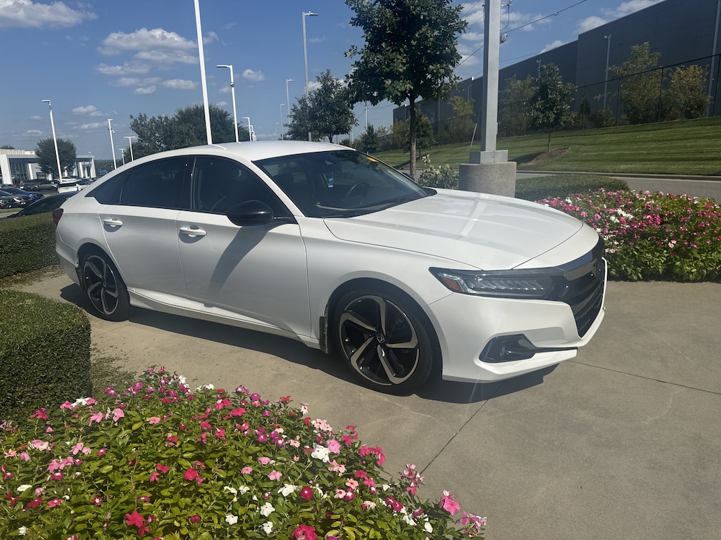Used 2021 Honda Accord Sport SE Sedan