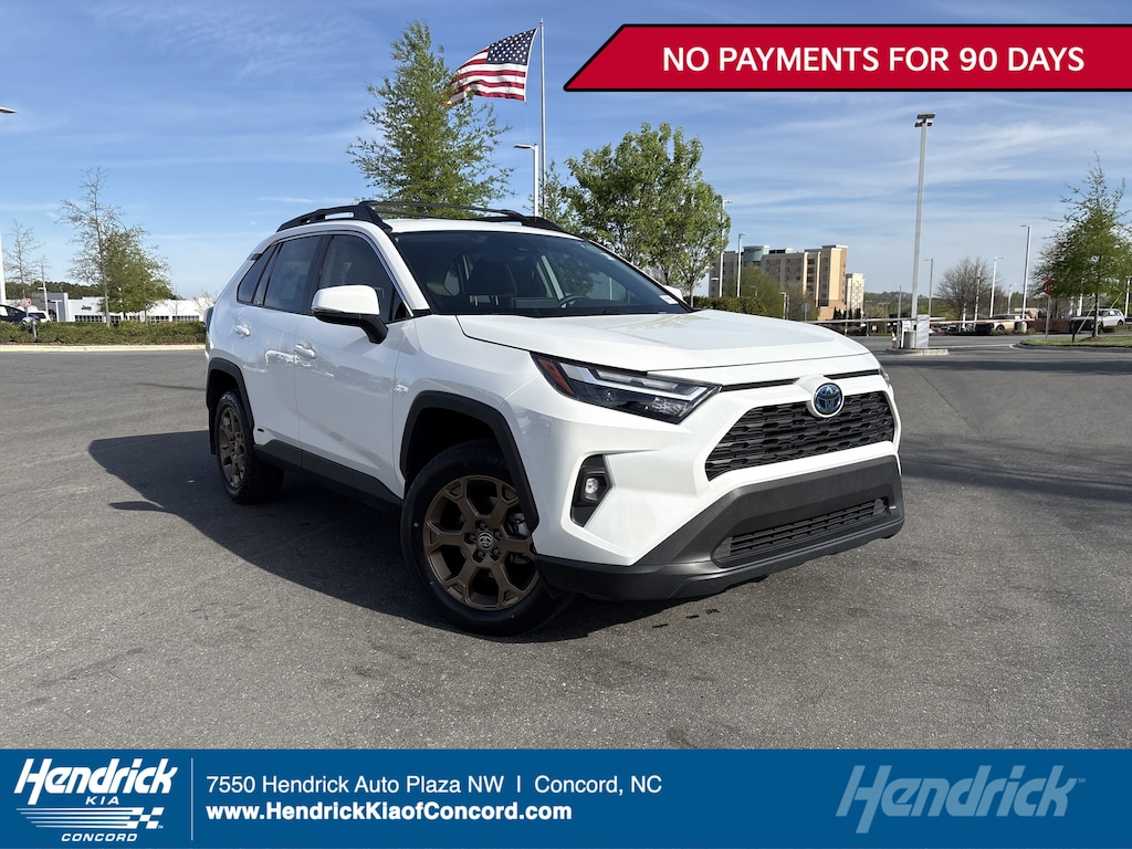 Used 2023 Toyota RAV4 Hybrid XLE SUV