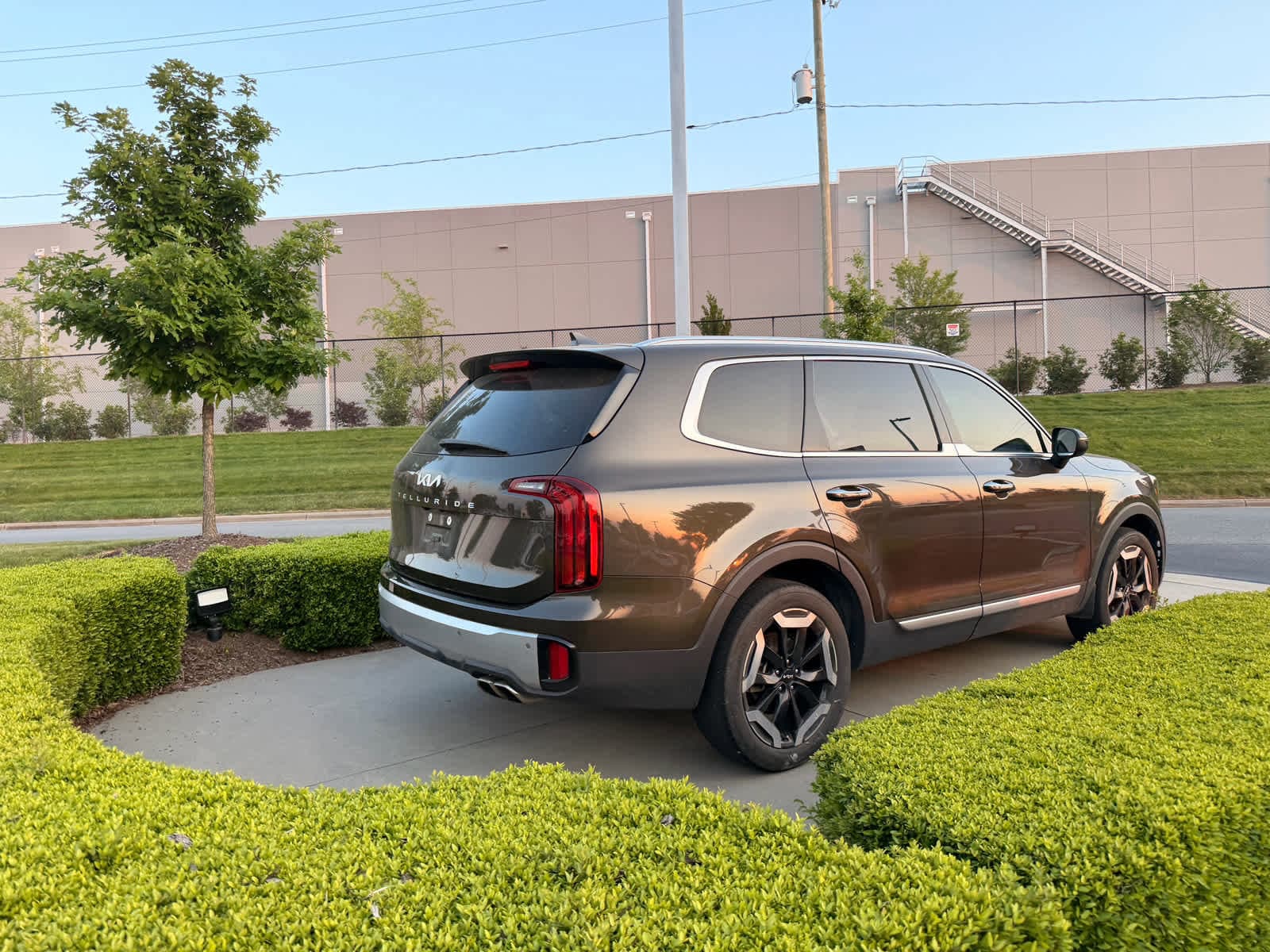 2024 Kia Telluride S photo 5