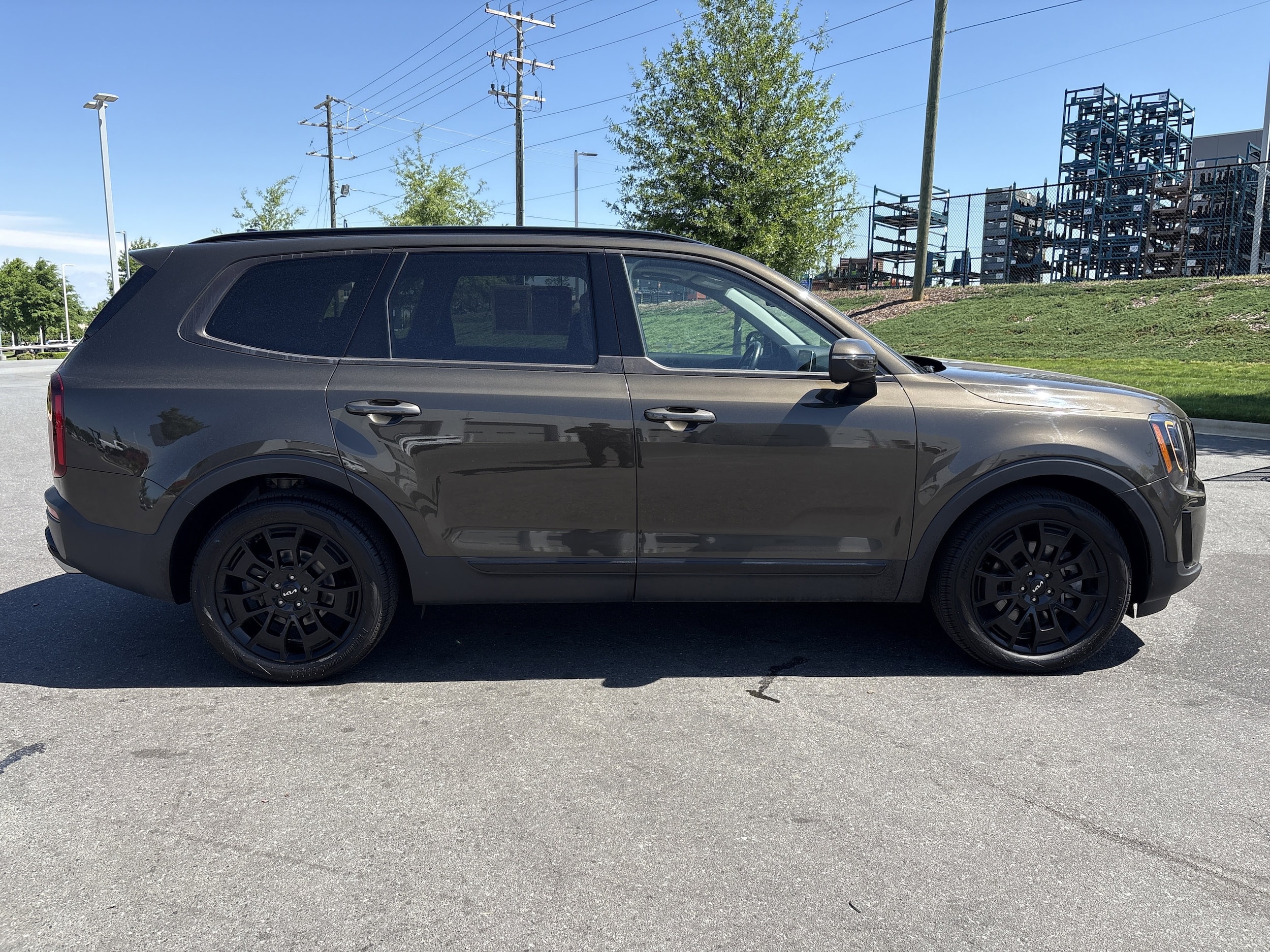 2022 Kia Telluride EX photo 3