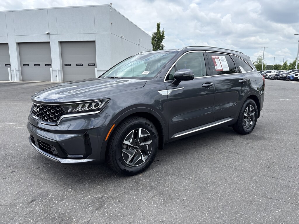 Used 2024 Kia Sorento Hybrid EX SUV