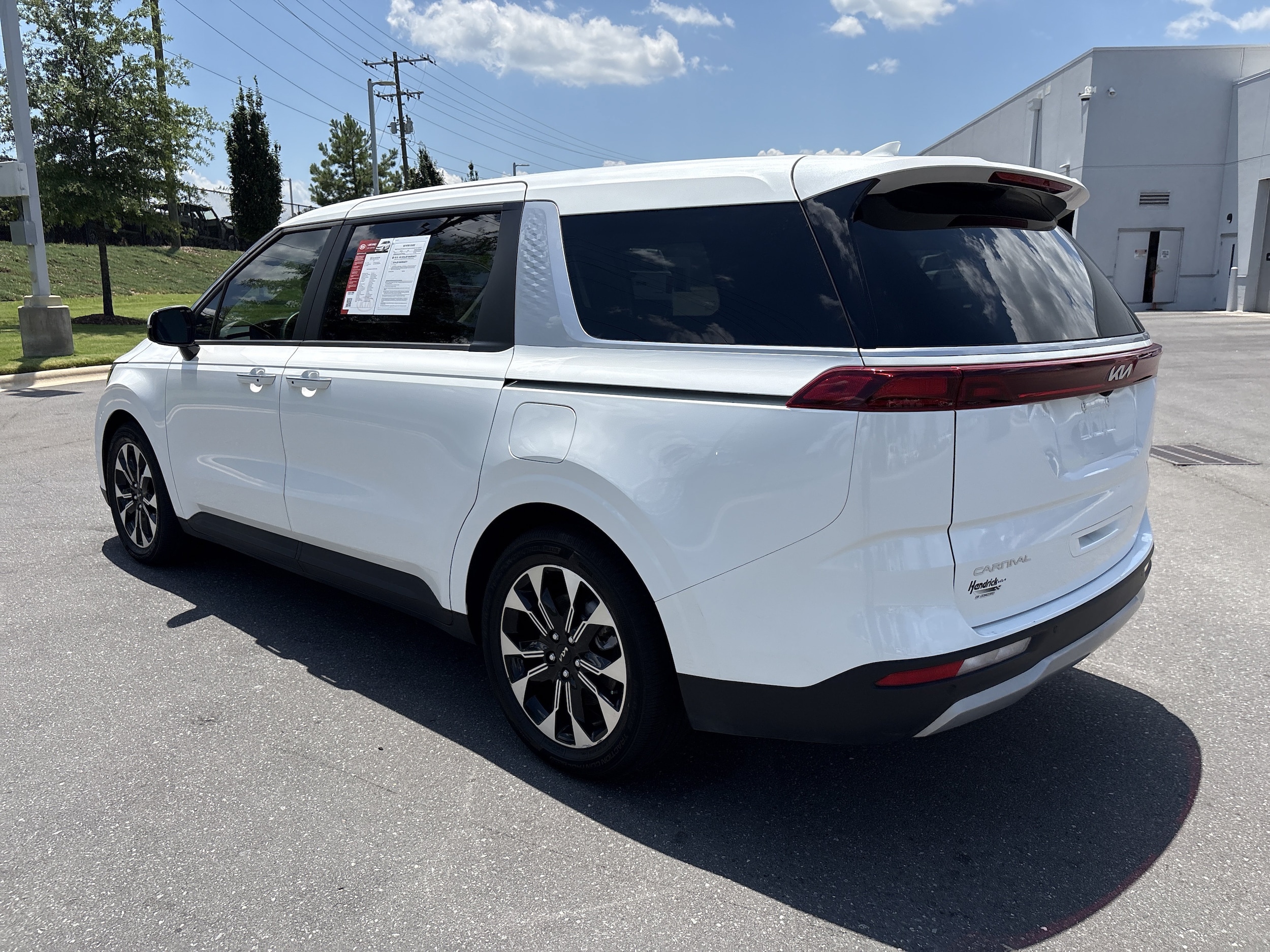 Kia Carnival EX