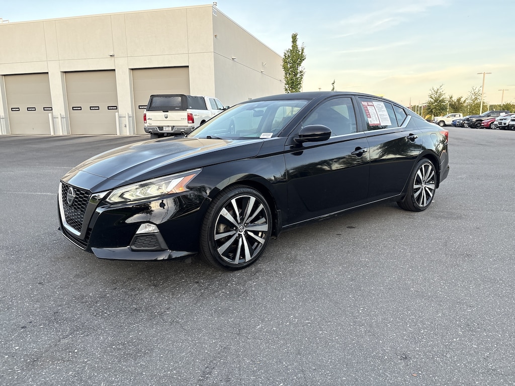 Used 2020 Nissan Altima 2.5 SR Sedan