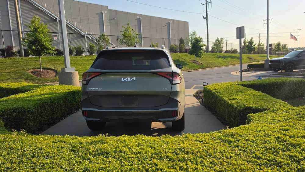 2023 Kia Sportage X-Line photo 6