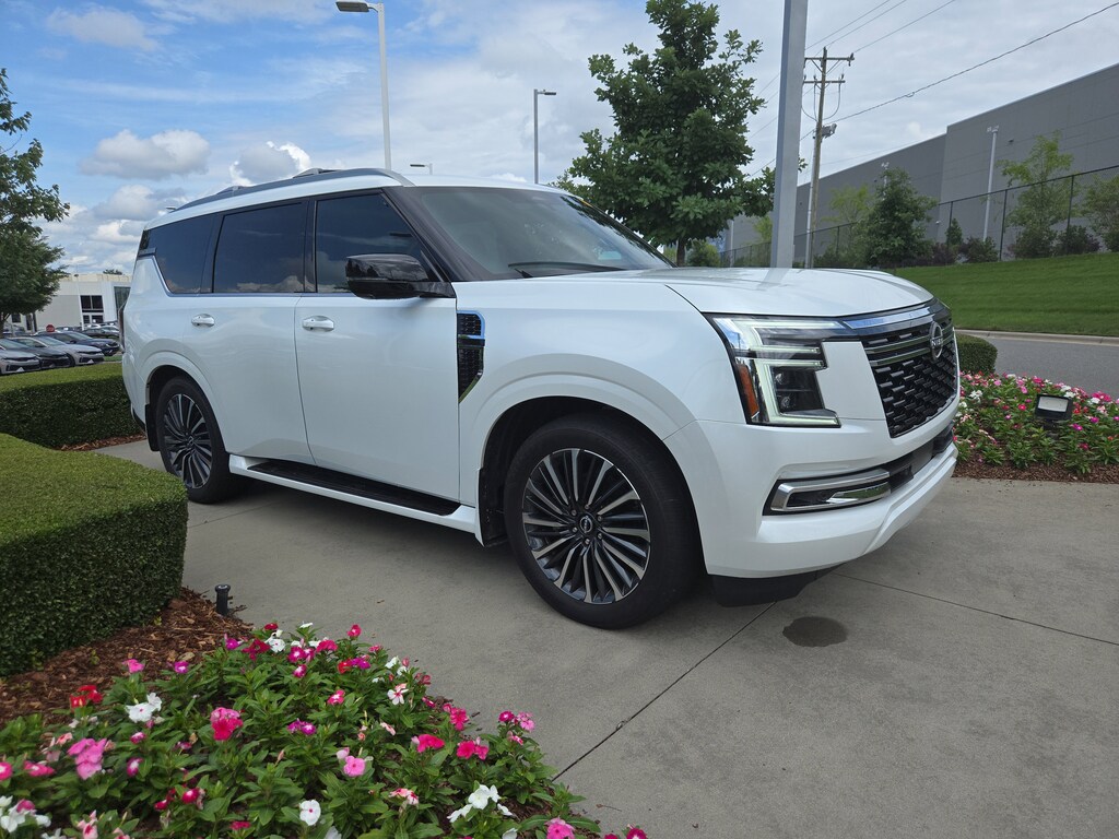 Used 2025 Nissan Armada Platinum Reserve SUV