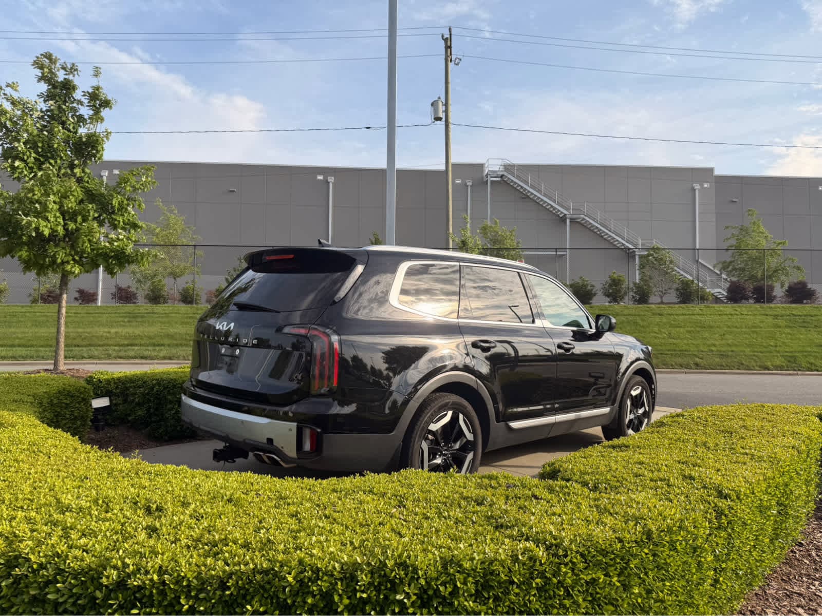 2024 Kia Telluride EX photo 2