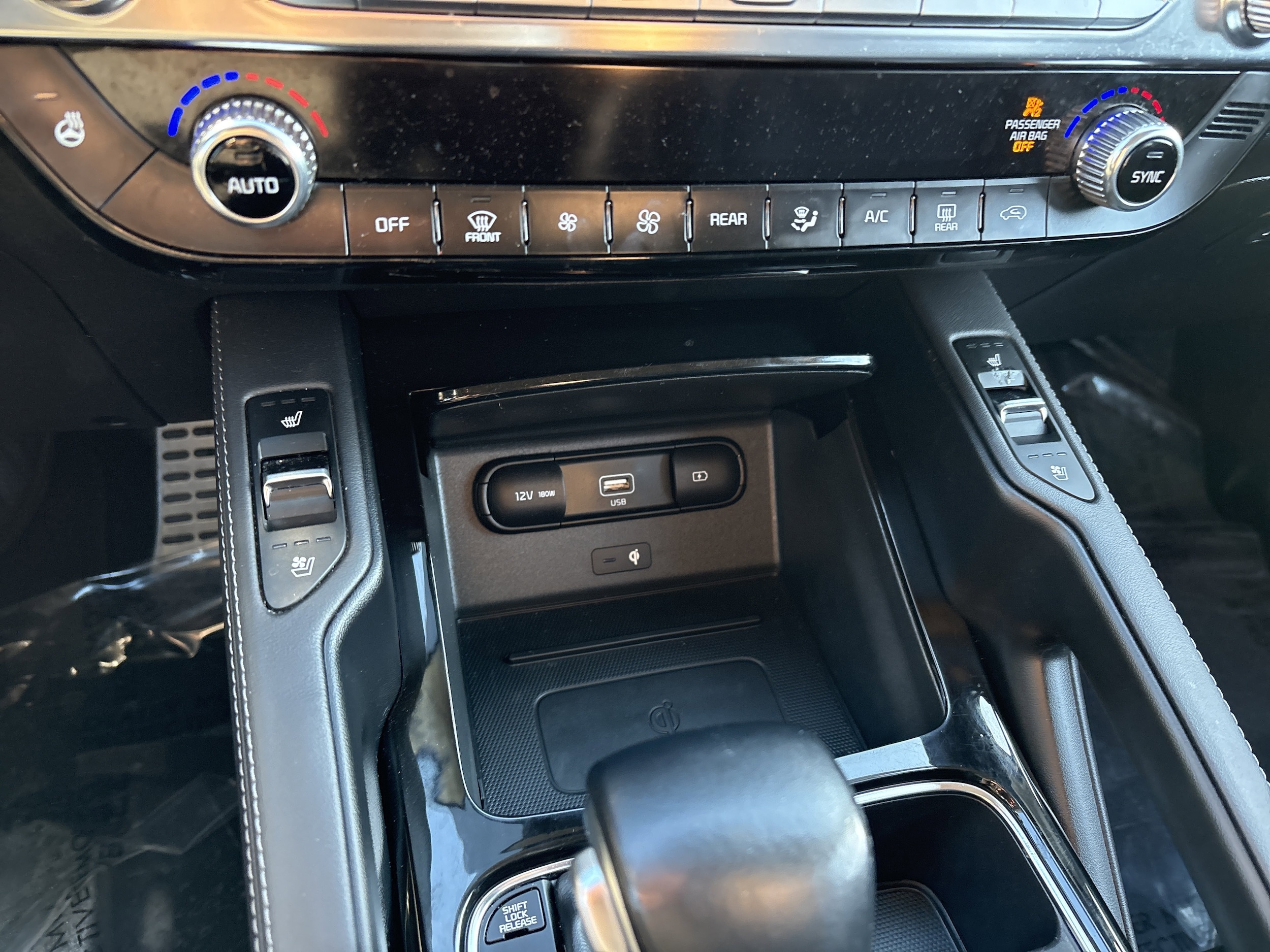 2021 Kia Telluride SX photo 2