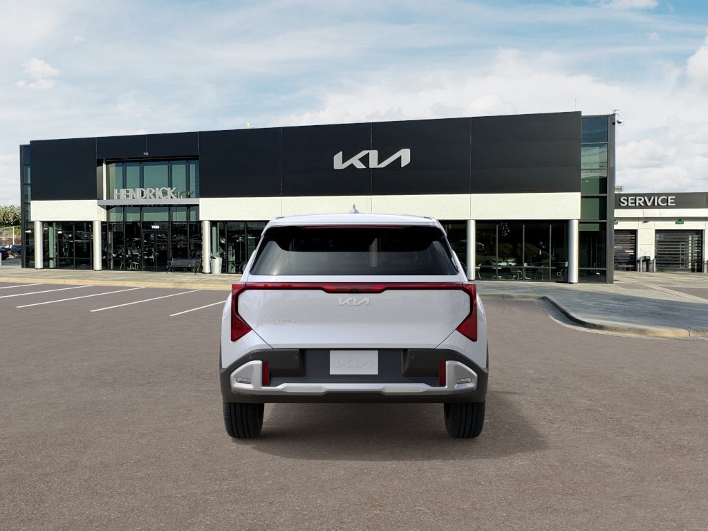 2027 Kia Seltos LX