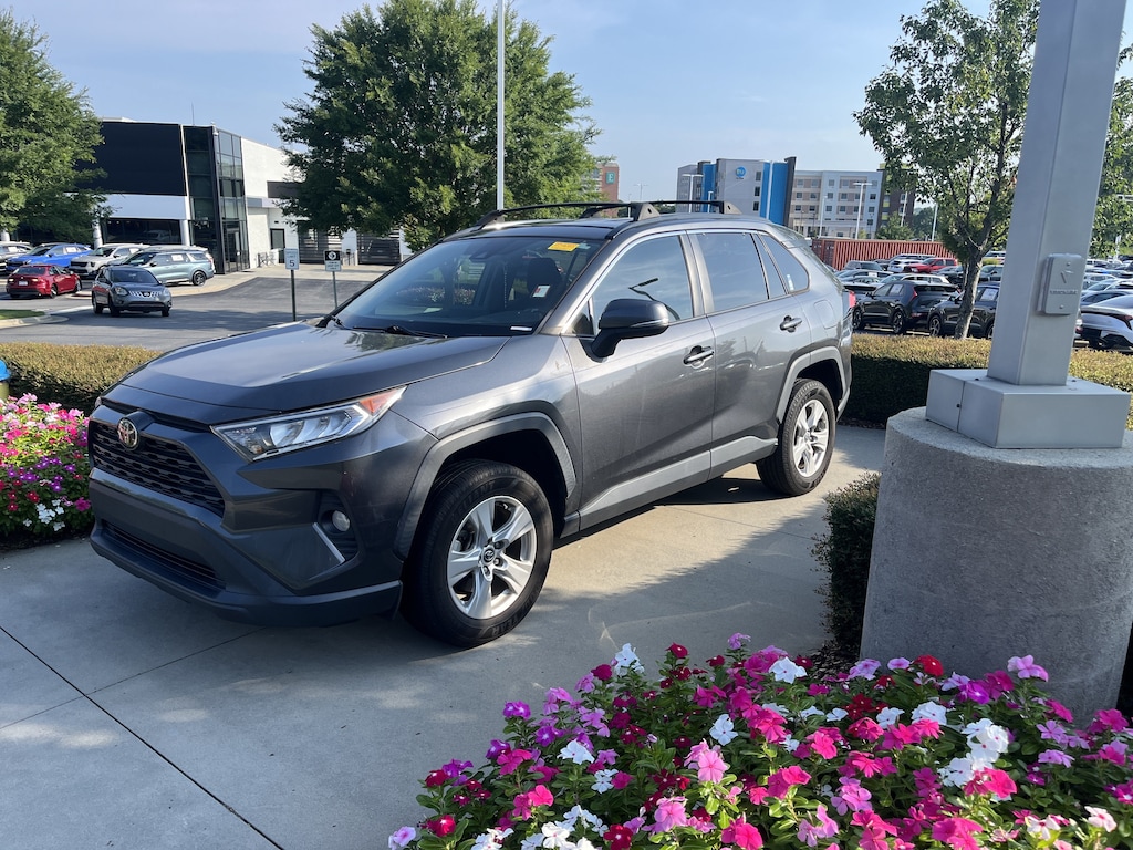 Used 2020 Toyota RAV4 XLE SUV