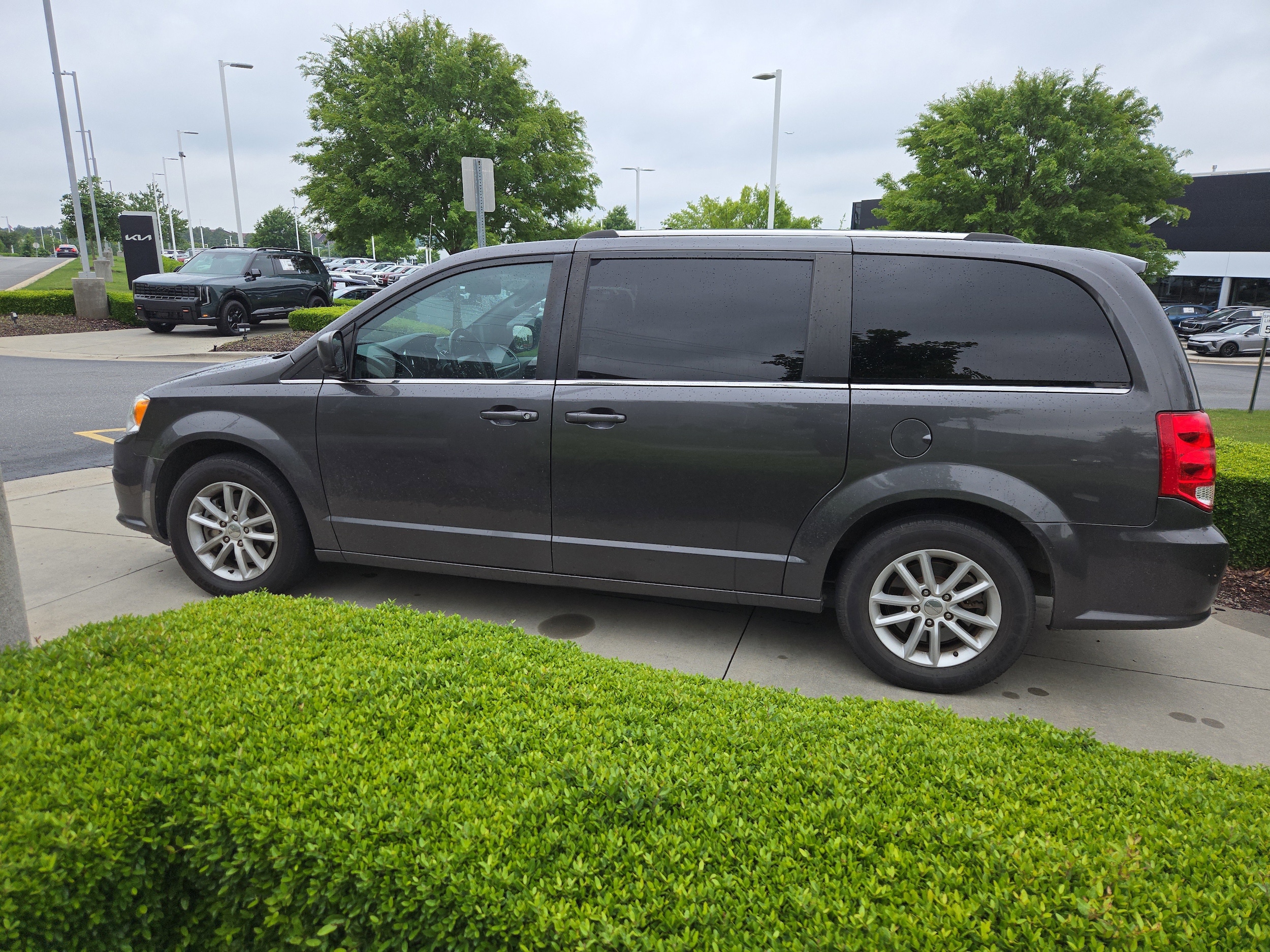 2019 Dodge Grand Caravan SXT photo 6