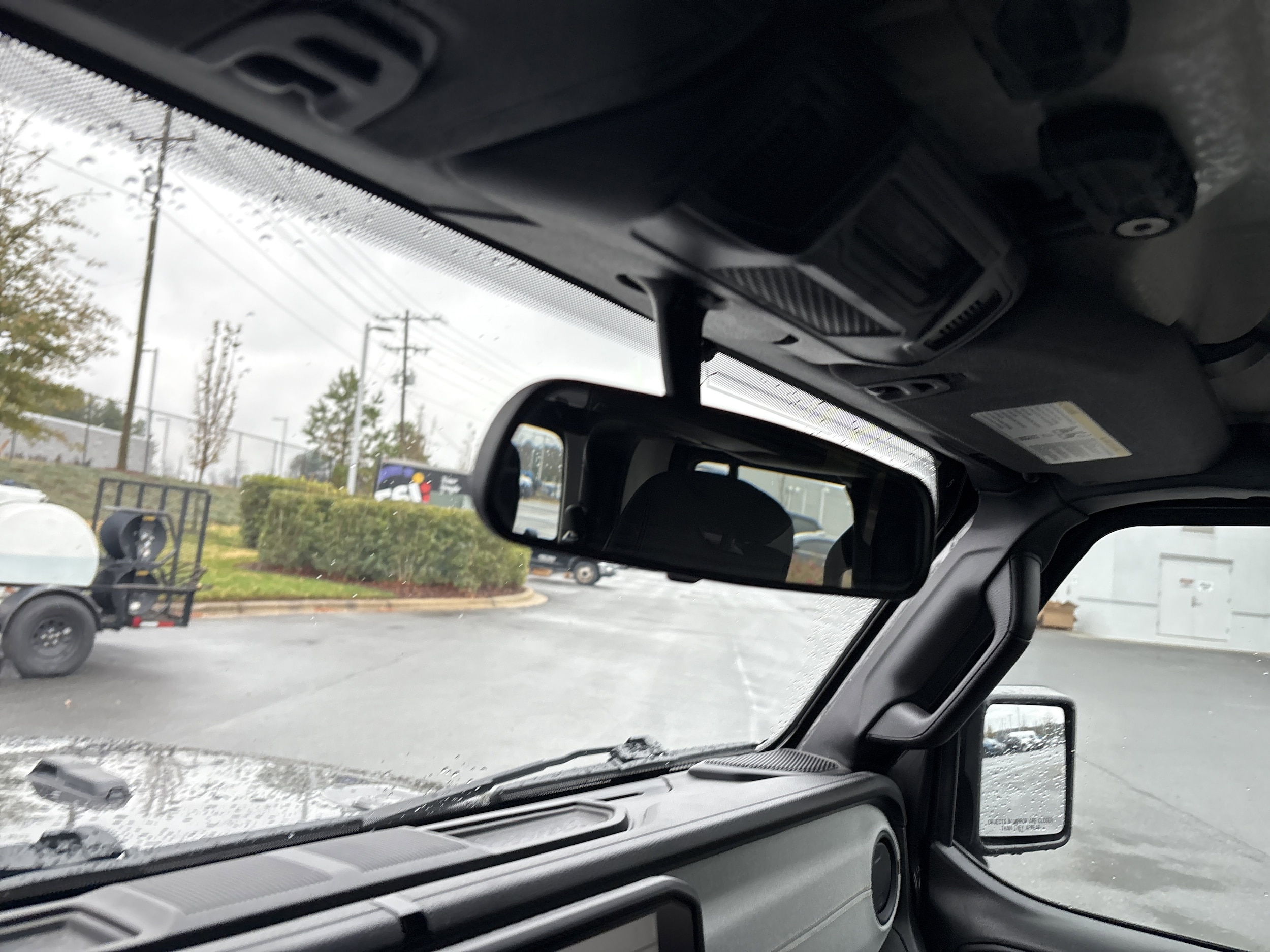 2024 Jeep Gladiator Sport photo 5