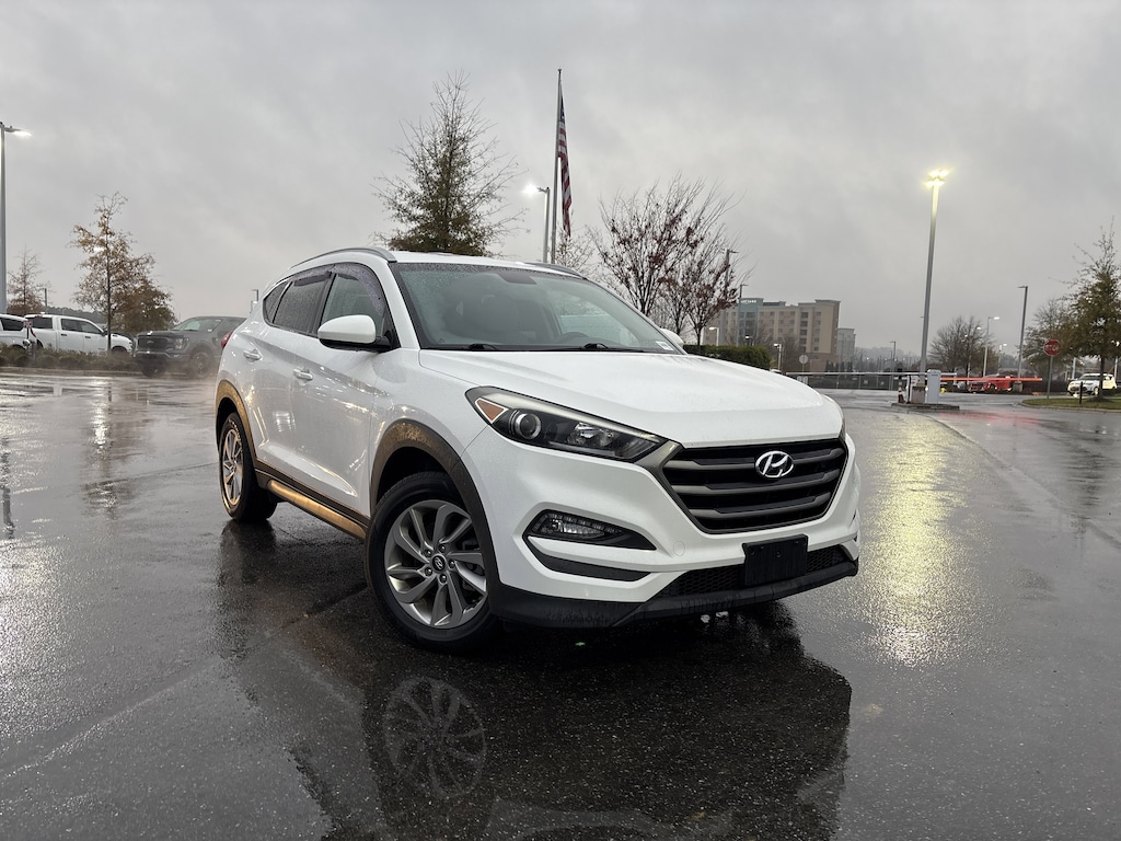 Used 2016 Hyundai Tucson SE SUV