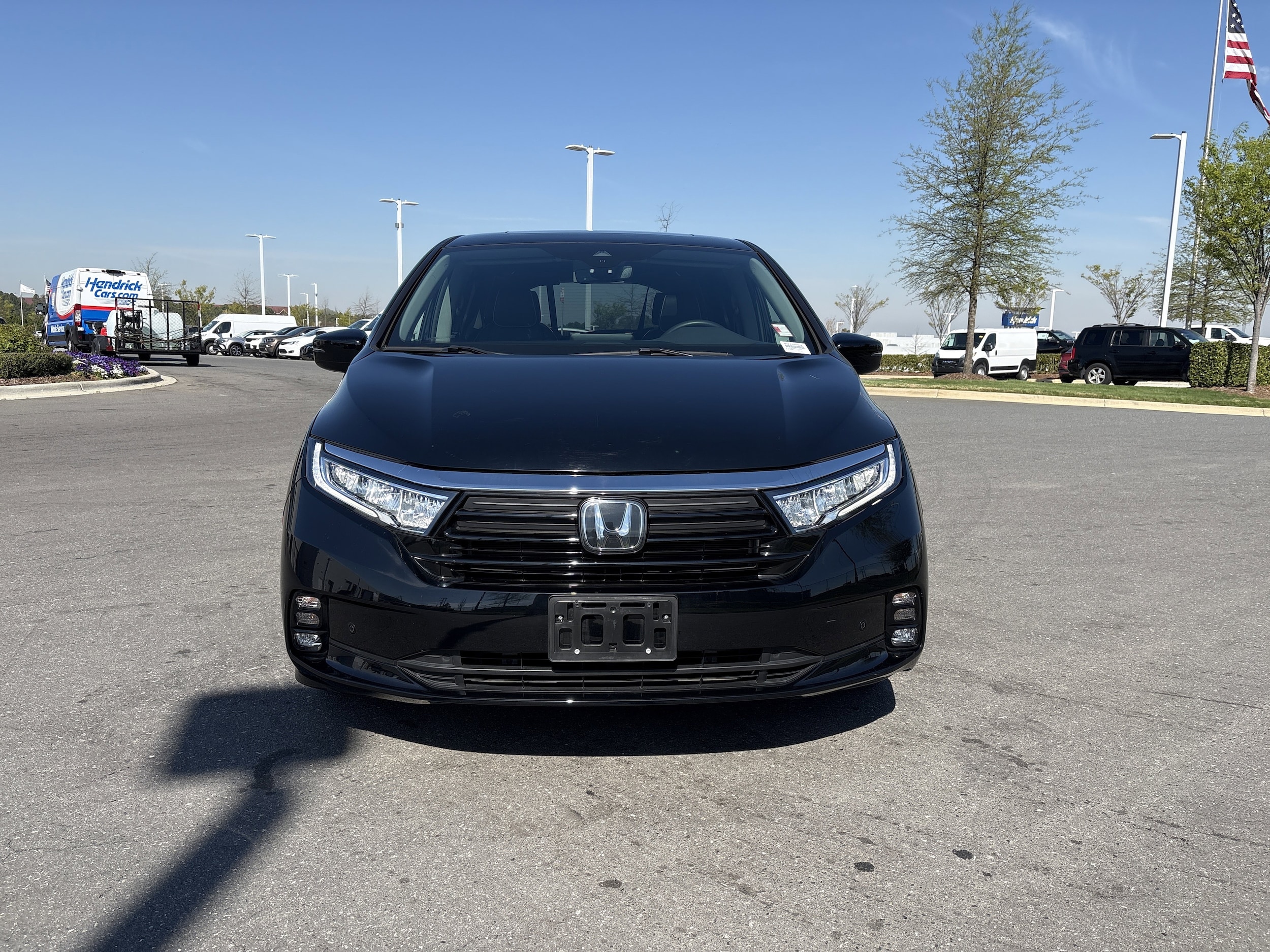 2023 Honda Odyssey Elite photo 2