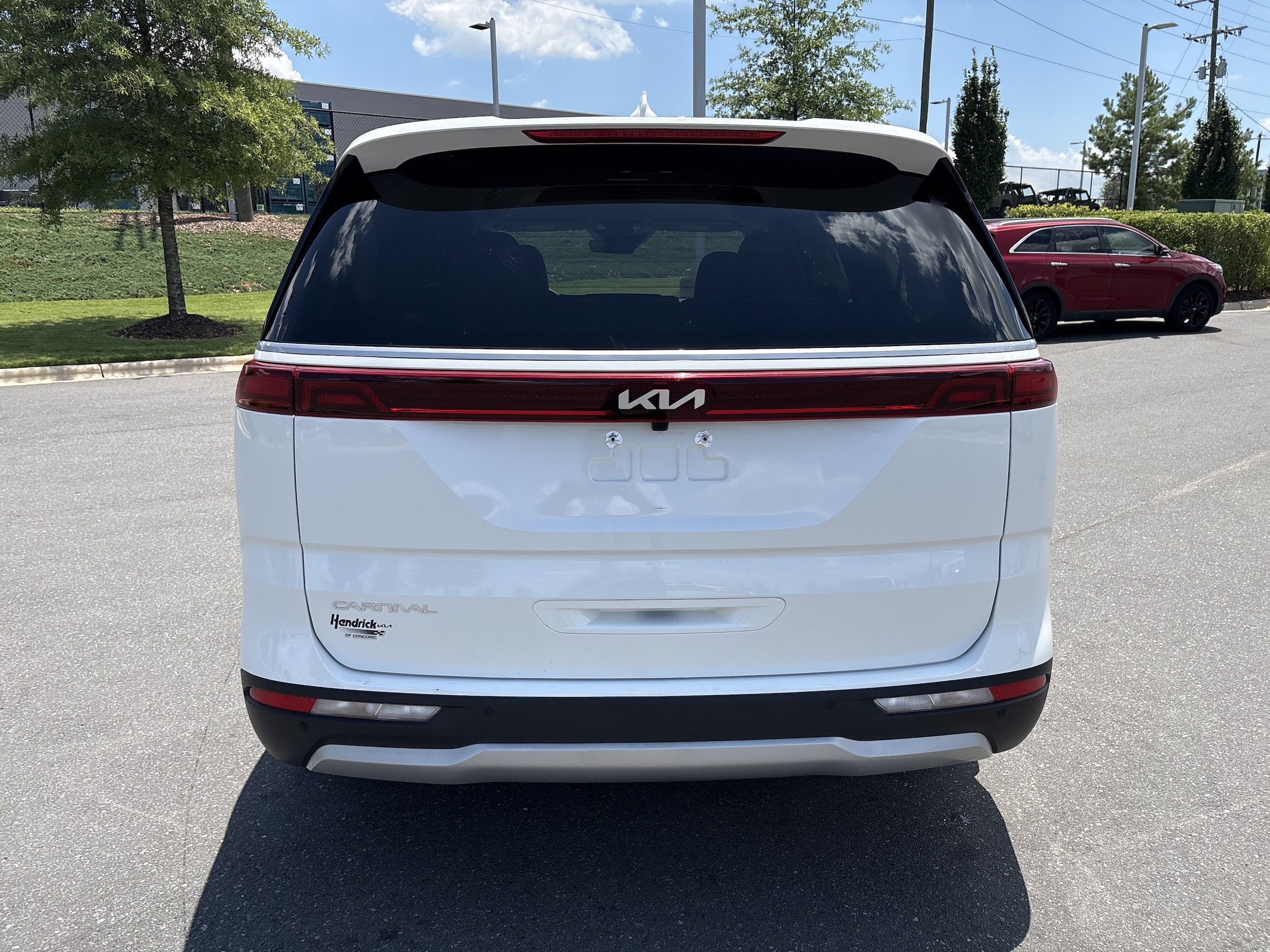 Kia Carnival EX