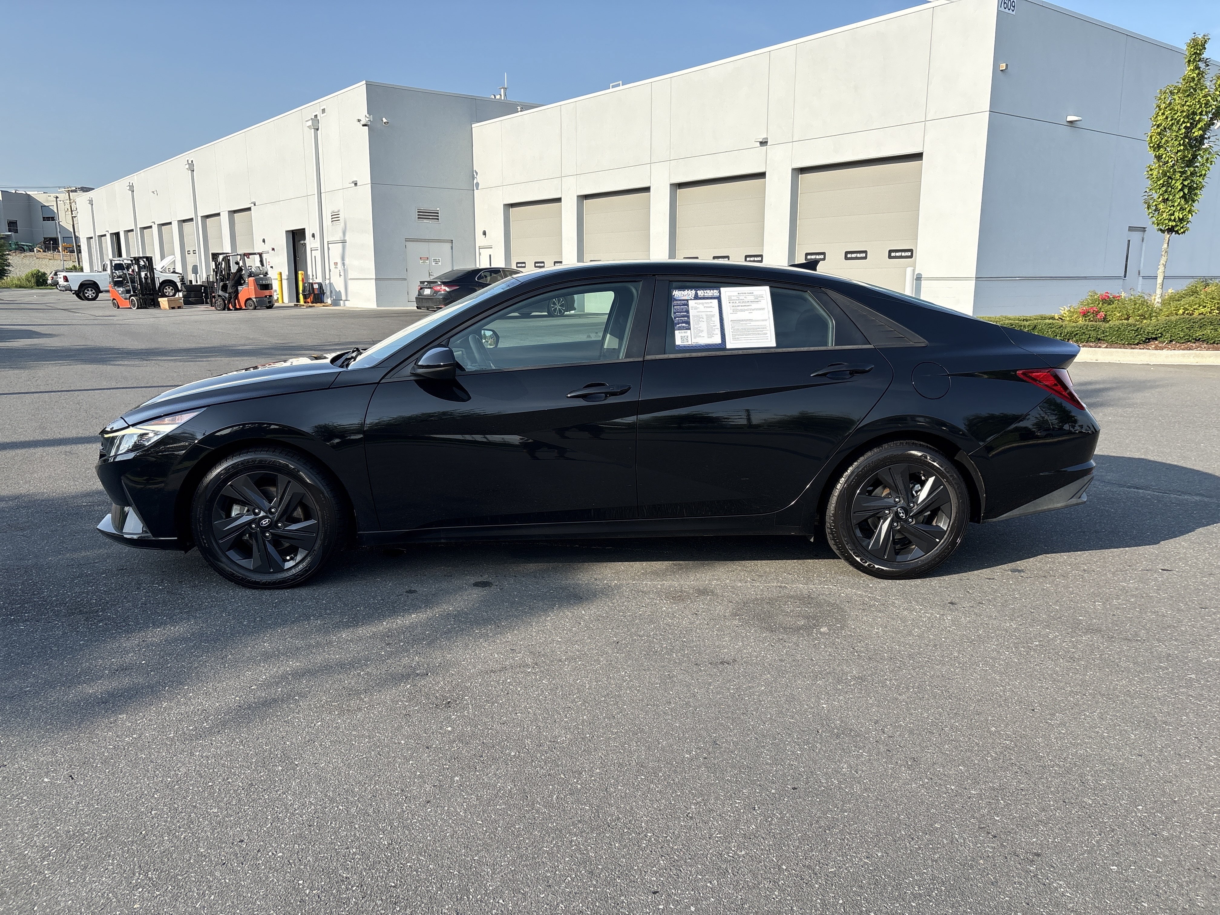 Used 2023 Hyundai Elantra SEL Sedan