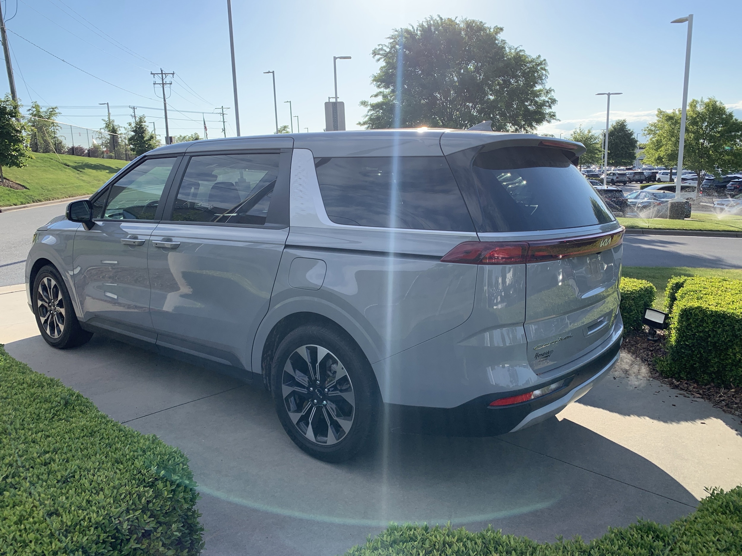 2022 Kia Carnival EX photo 6