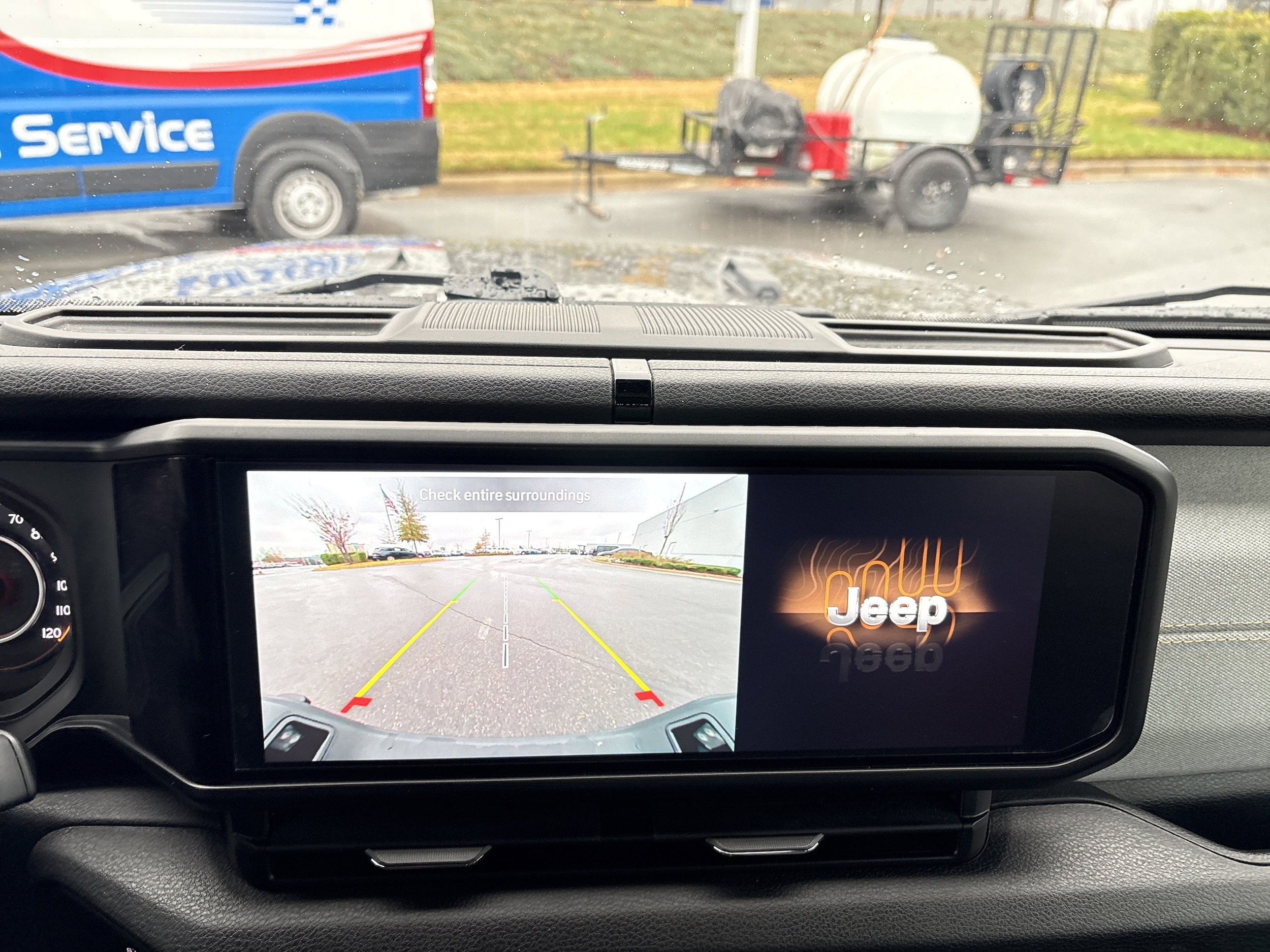 2024 Jeep Gladiator Sport photo 3