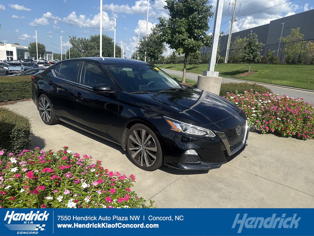 Used 2020 Nissan Altima 2.5 SR Sedan