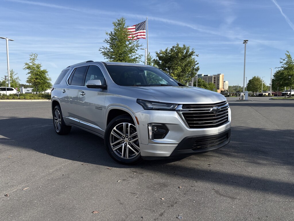 Used 2022 Chevrolet Traverse High Country SUV