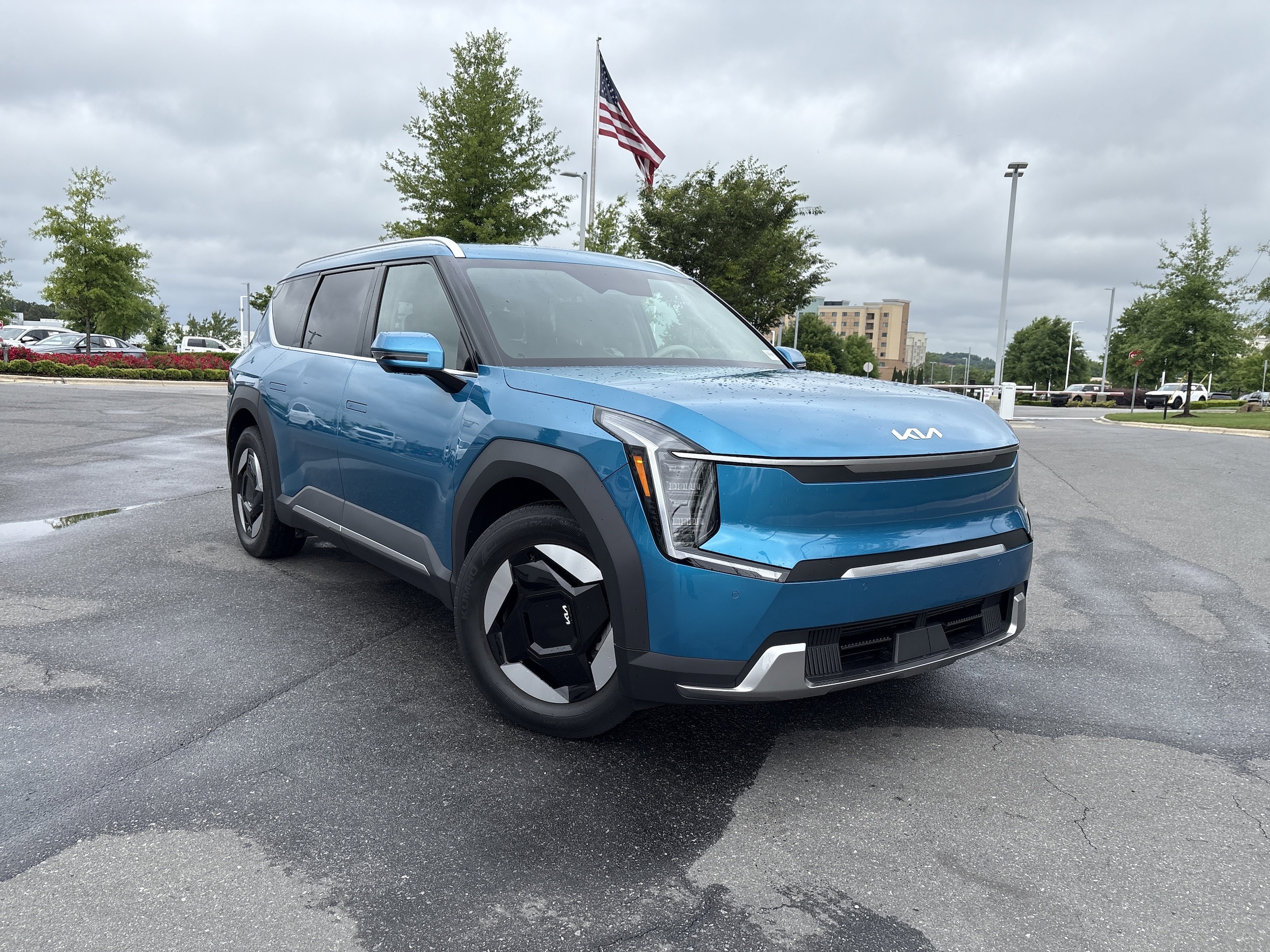 Certified 2025 Kia EV9 Wind with VIN 5XYAFFS53SG003454 for sale in Pleasanton, CA