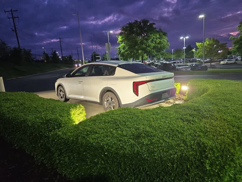 2025 Kia K4 LXS photo 5