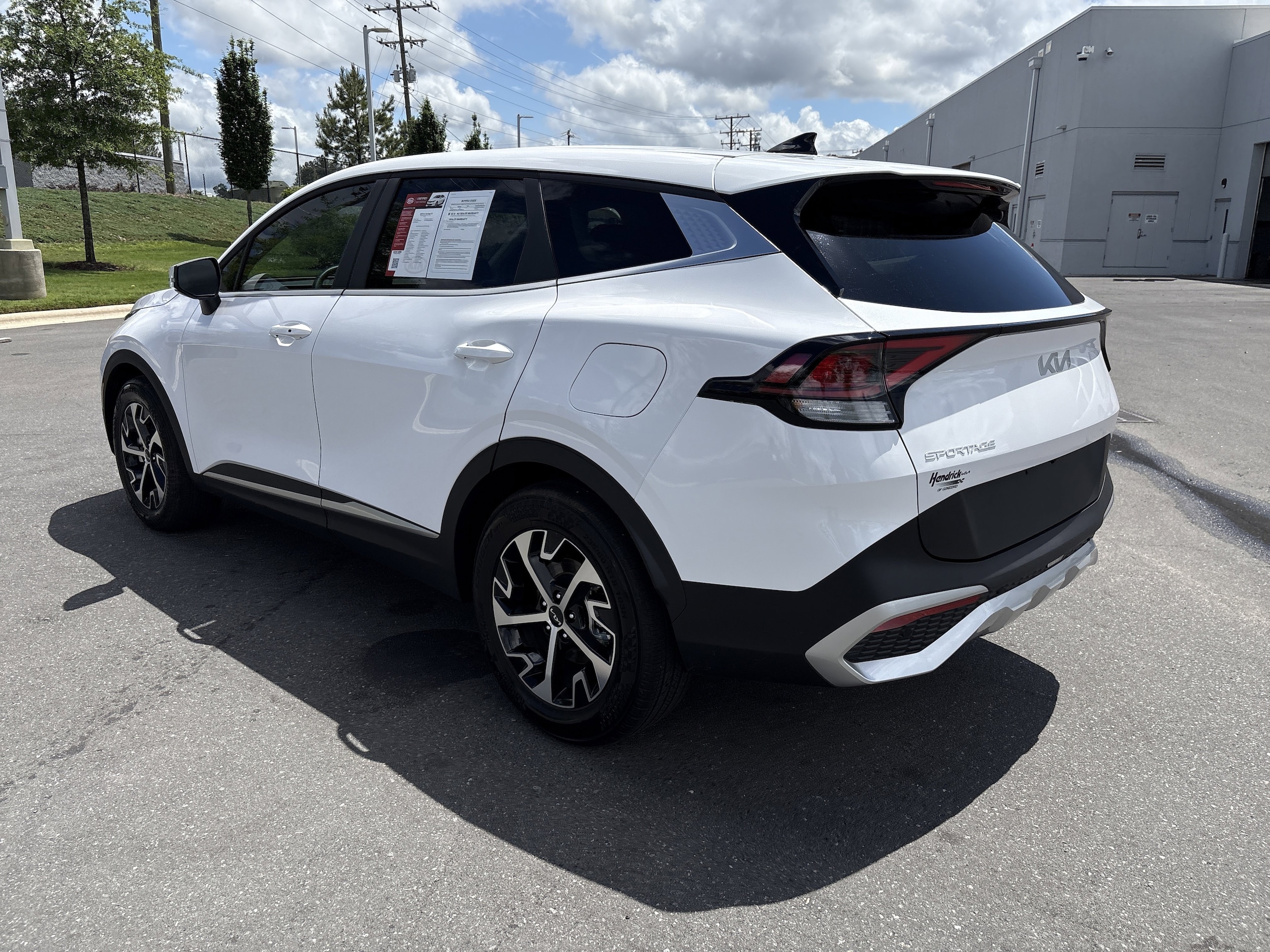 2025 Kia Sportage EX photo 6