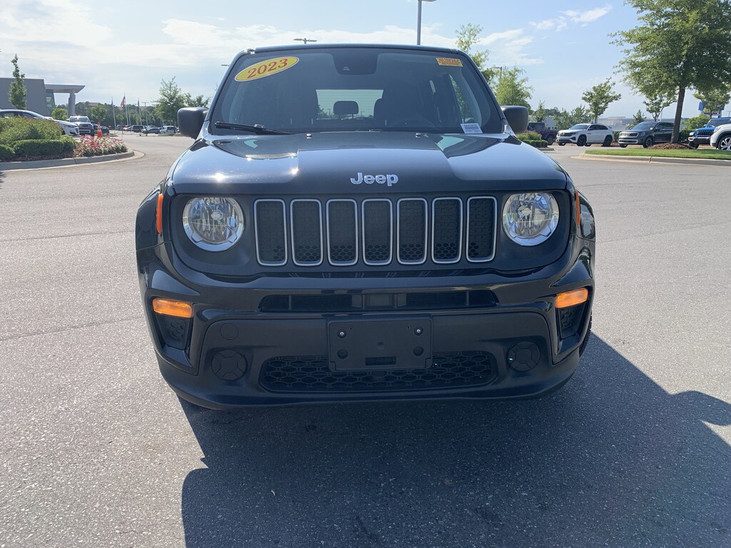 Certified 2023 Jeep Renegade Latitude SUV