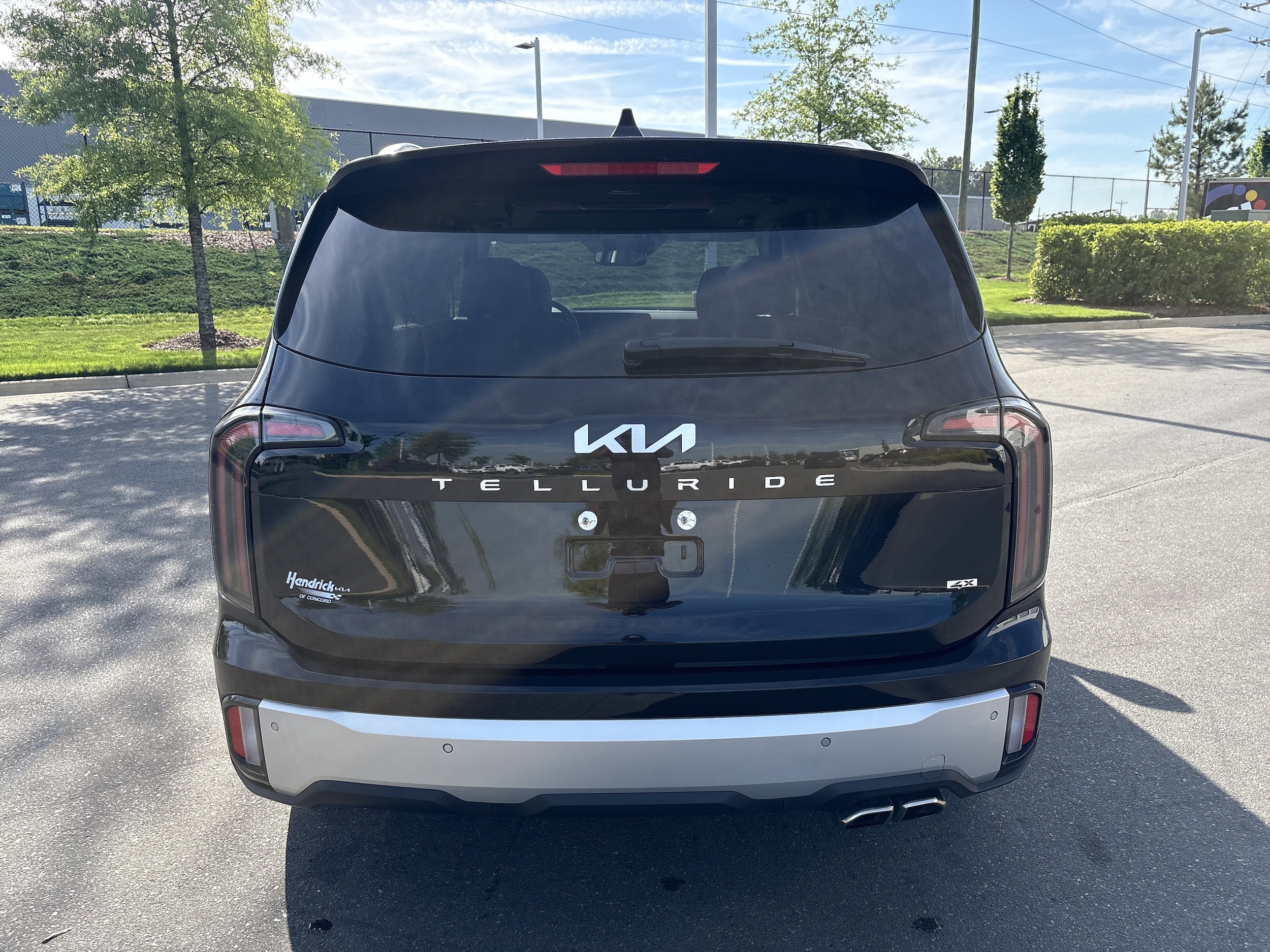 2024 Kia Telluride SX photo 3